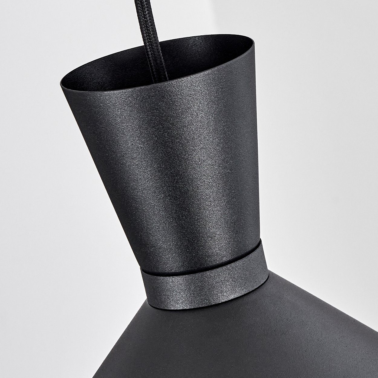 hofstein Hängeleuchte »Caenere« moderne Hängelampe aus Metall in Schwarz/Weiß, ohne Leuchtmittel. € 64,99