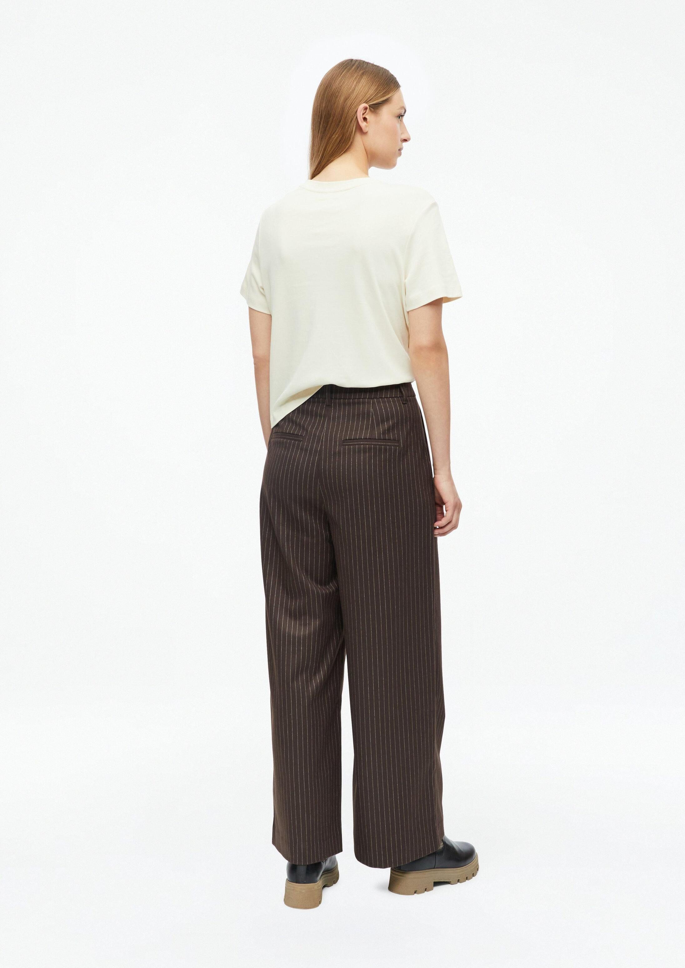 s.Oliver Chinos Hose Weiche Extra Wide Leg Hose mit Bundfalten – Bild 2 von 5