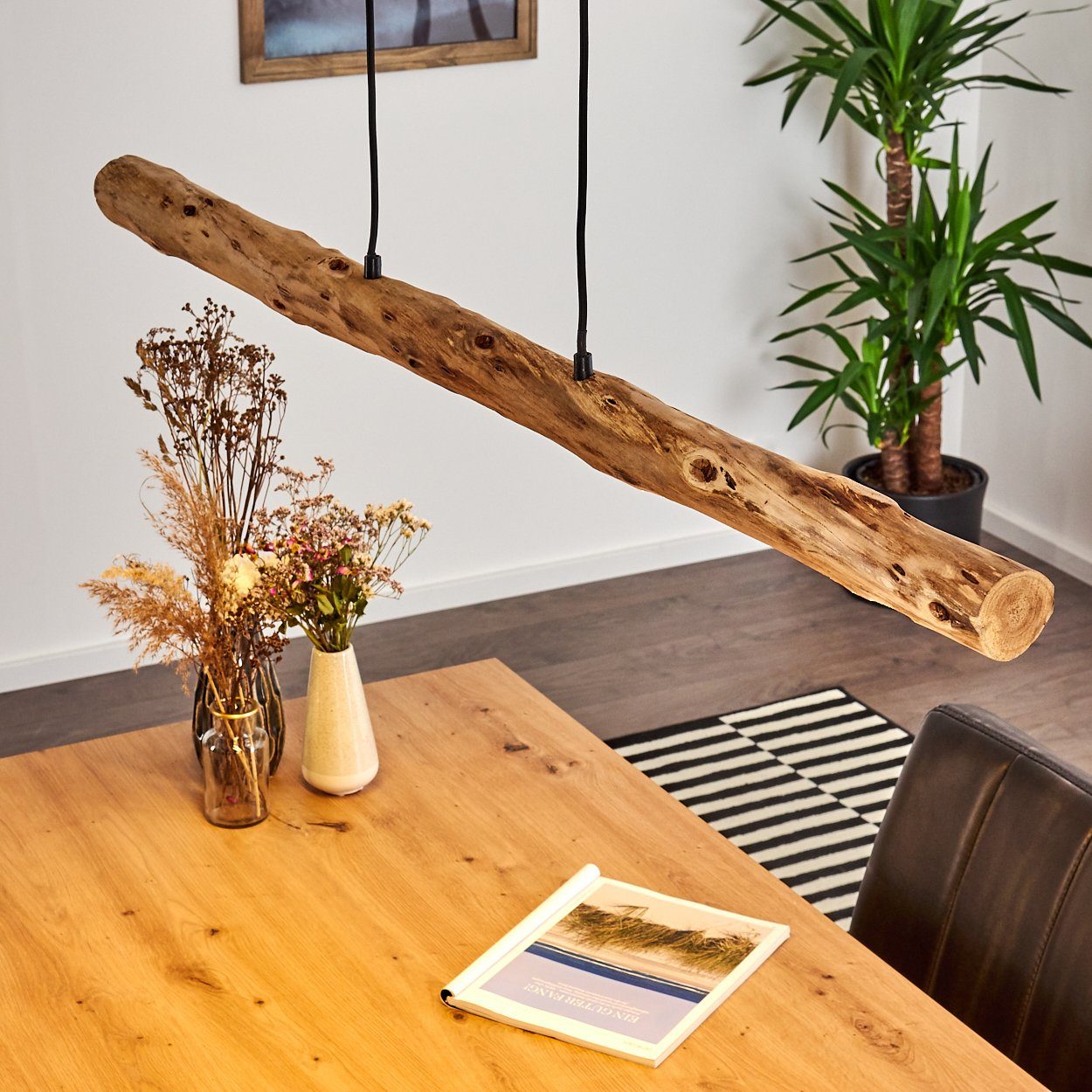 hofstein Pendelleuchte »Licata« dimmbare Hängelampe aus Metall/Holz in Schwarz/Natur, 3000 Kelvin, Holzbalken,1358 Lumen, dimmbar o. Zubehör über Lichtschalter