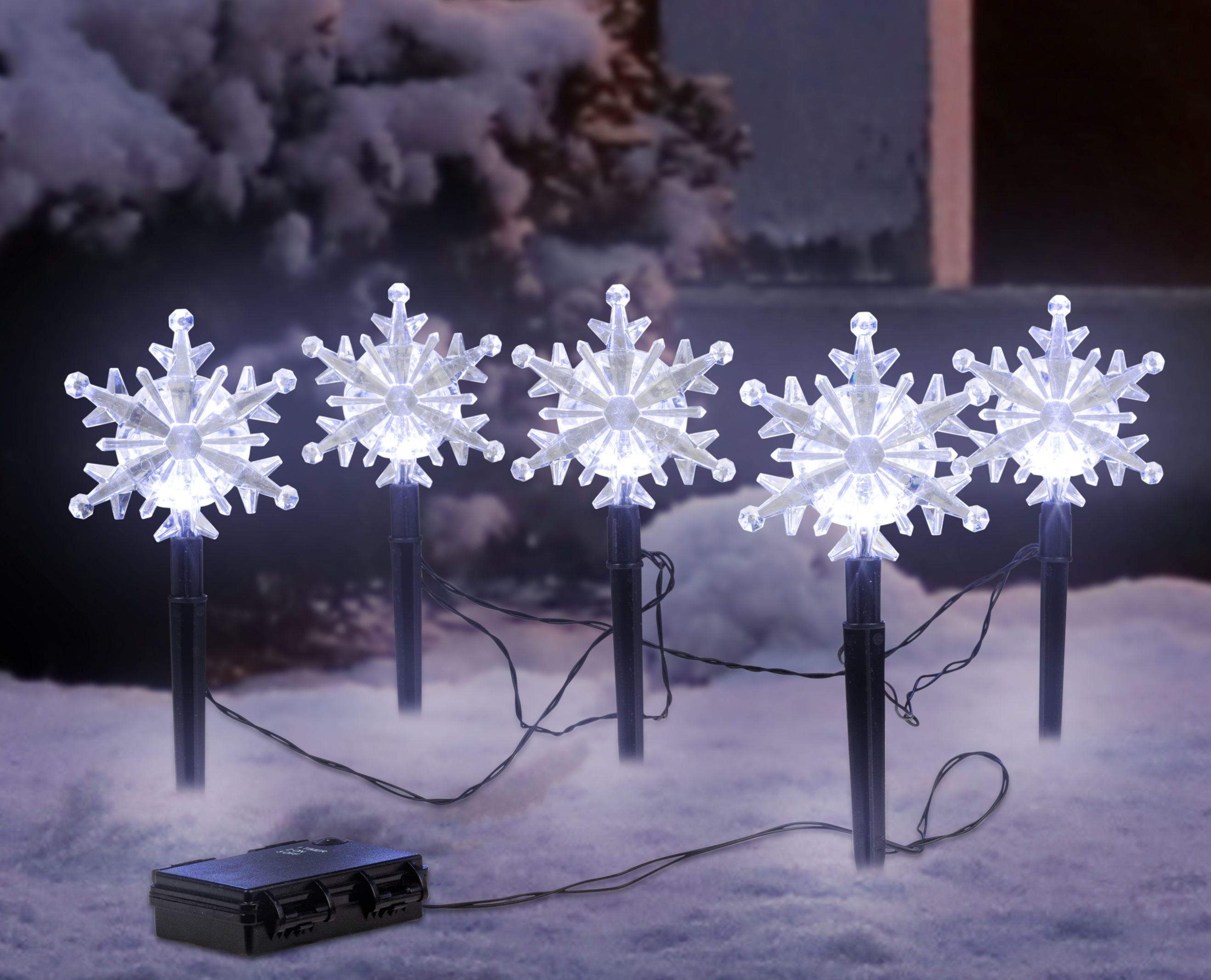 Spetebo Gartenstecker LED Gartenstecker Schneeflocken 5er Set mit Timer (Set, 5-St., 5tlg.-Set) Outdoor Weihnachts Winter Deko kalt weiß Batterie betrieben