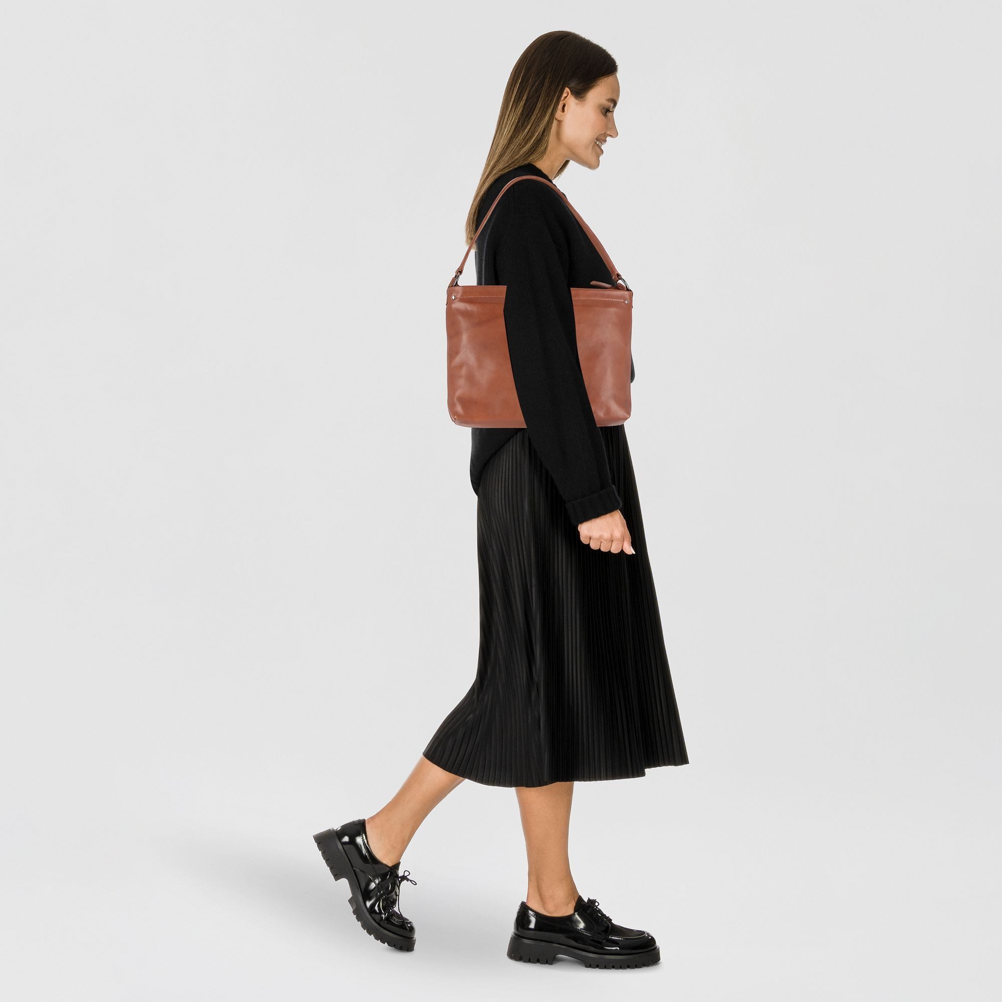 Harold's Schultertasche Caugio, Leder