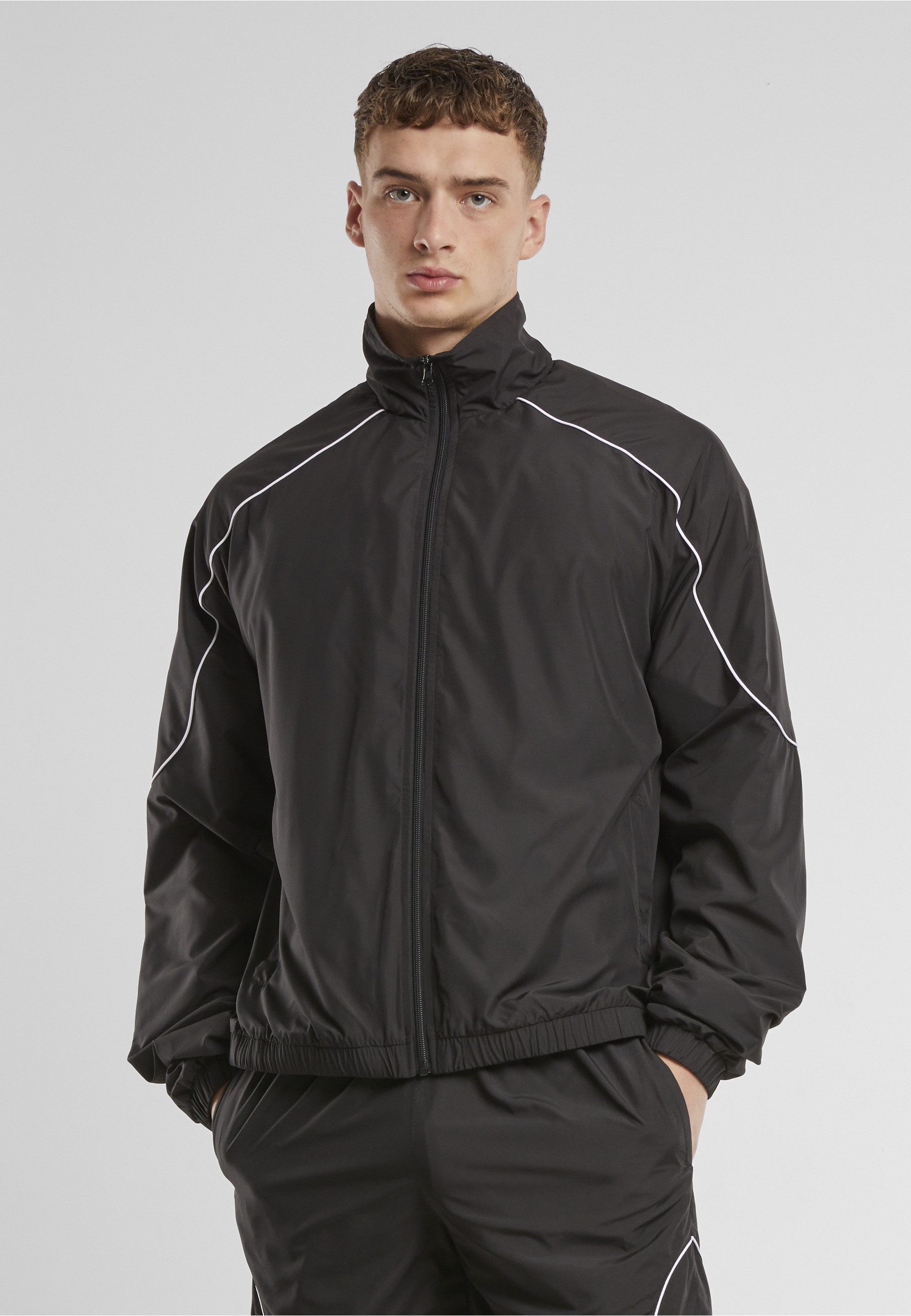 URBAN CLASSICS Trainingsjacke Urban Classics Piped Panel Trackjacket (1-St)