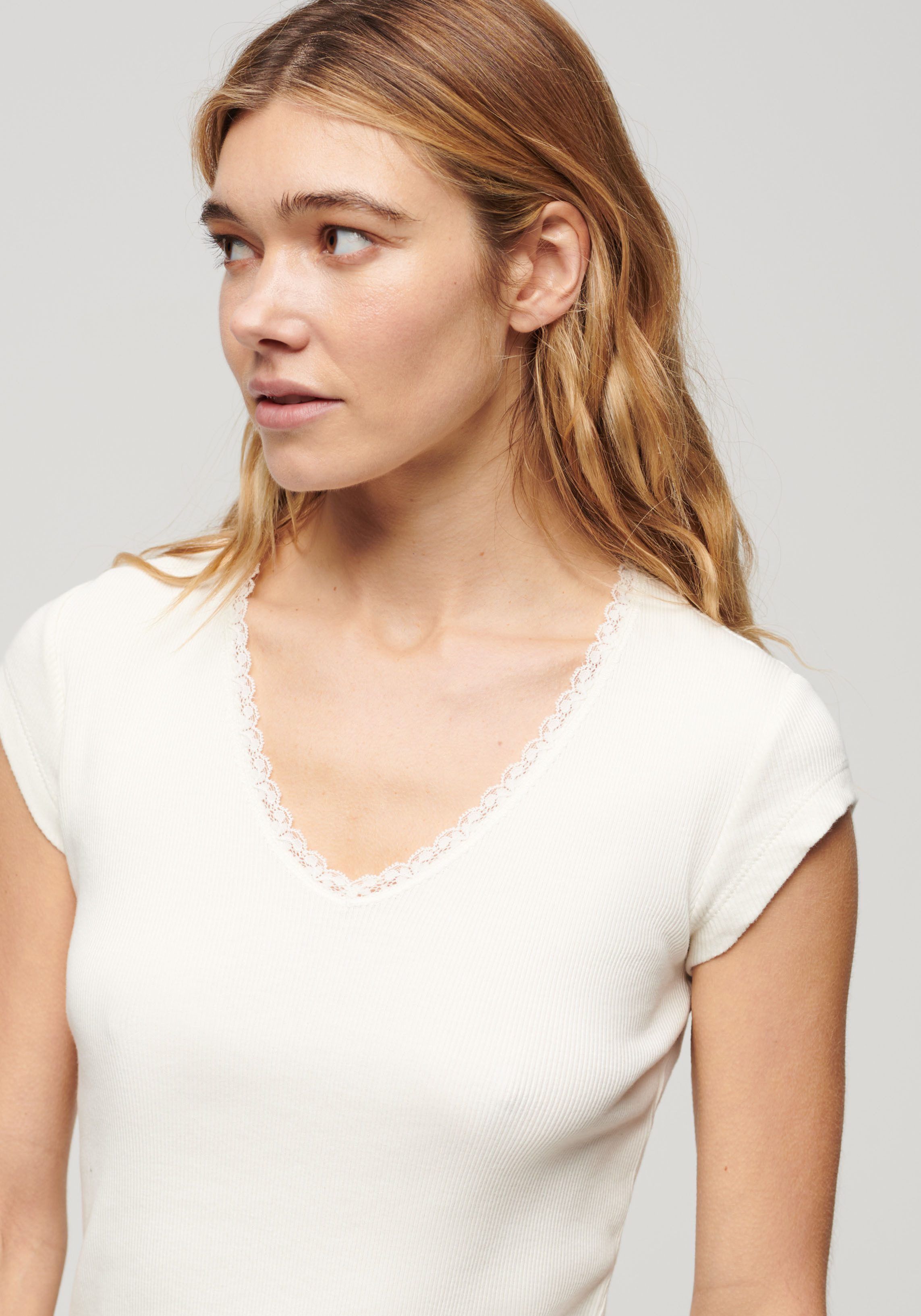 Superdry T-Shirt ESSENTIAL LACE TRIM V günstig online kaufen