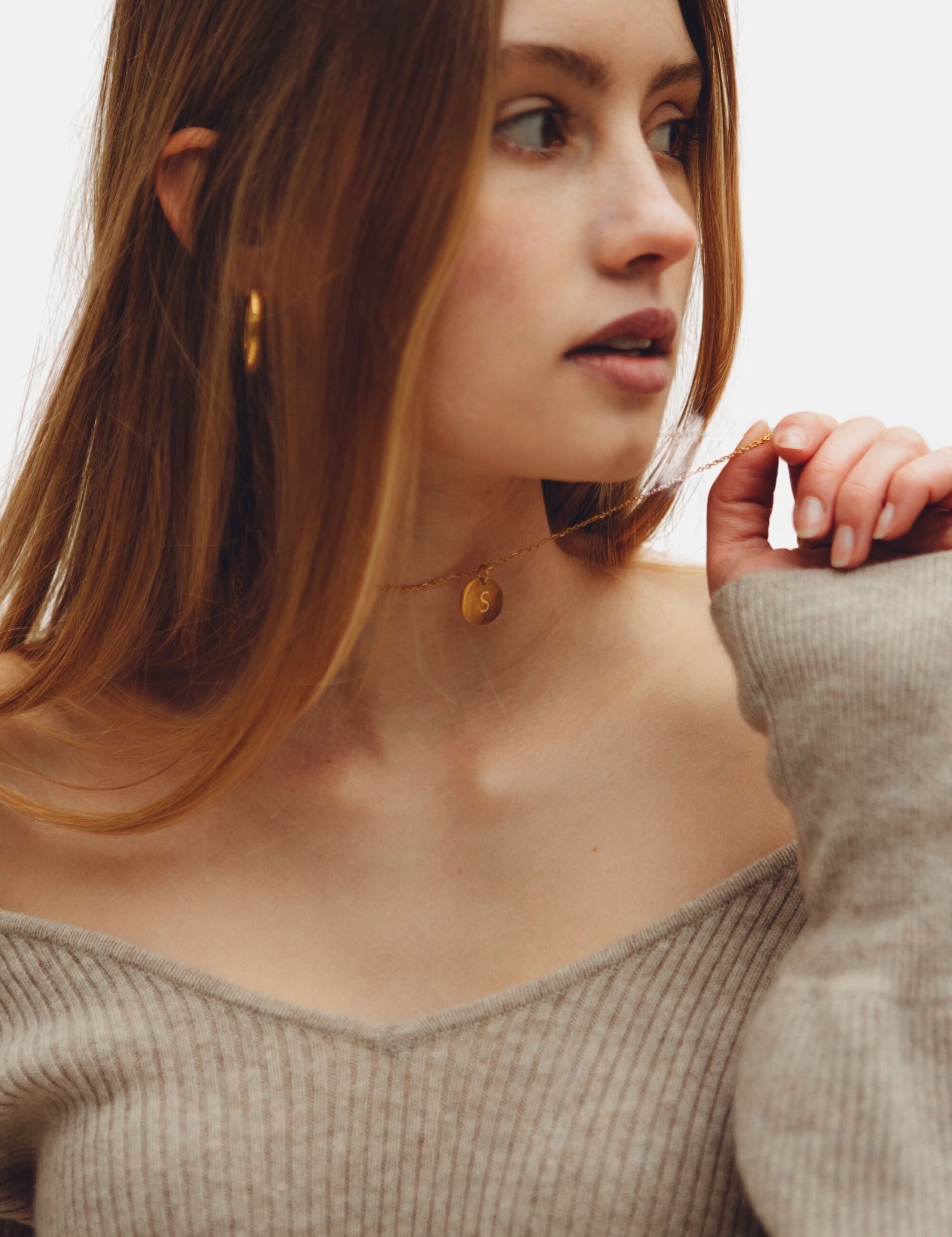 GOOD.designs Kette mit Anhänger, 18 K vergoldet mit Buchstaben-Coin S