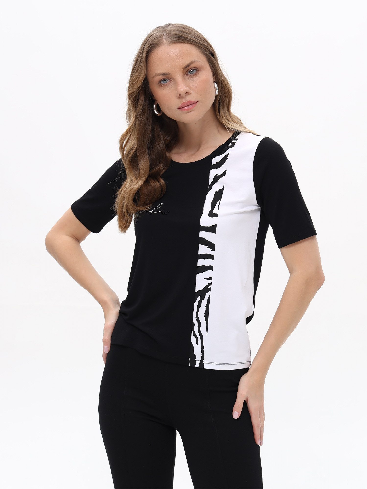 Passioni T-Shirt mit Farbblock und Zebradetails T-Shirt mit Mustermix in Schwarz- Weiß