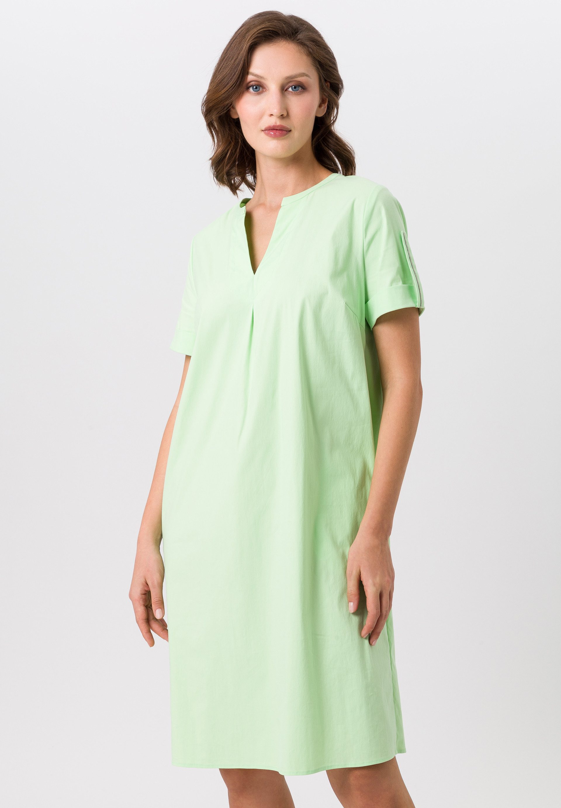 Sommerkleid in fließender Qualität