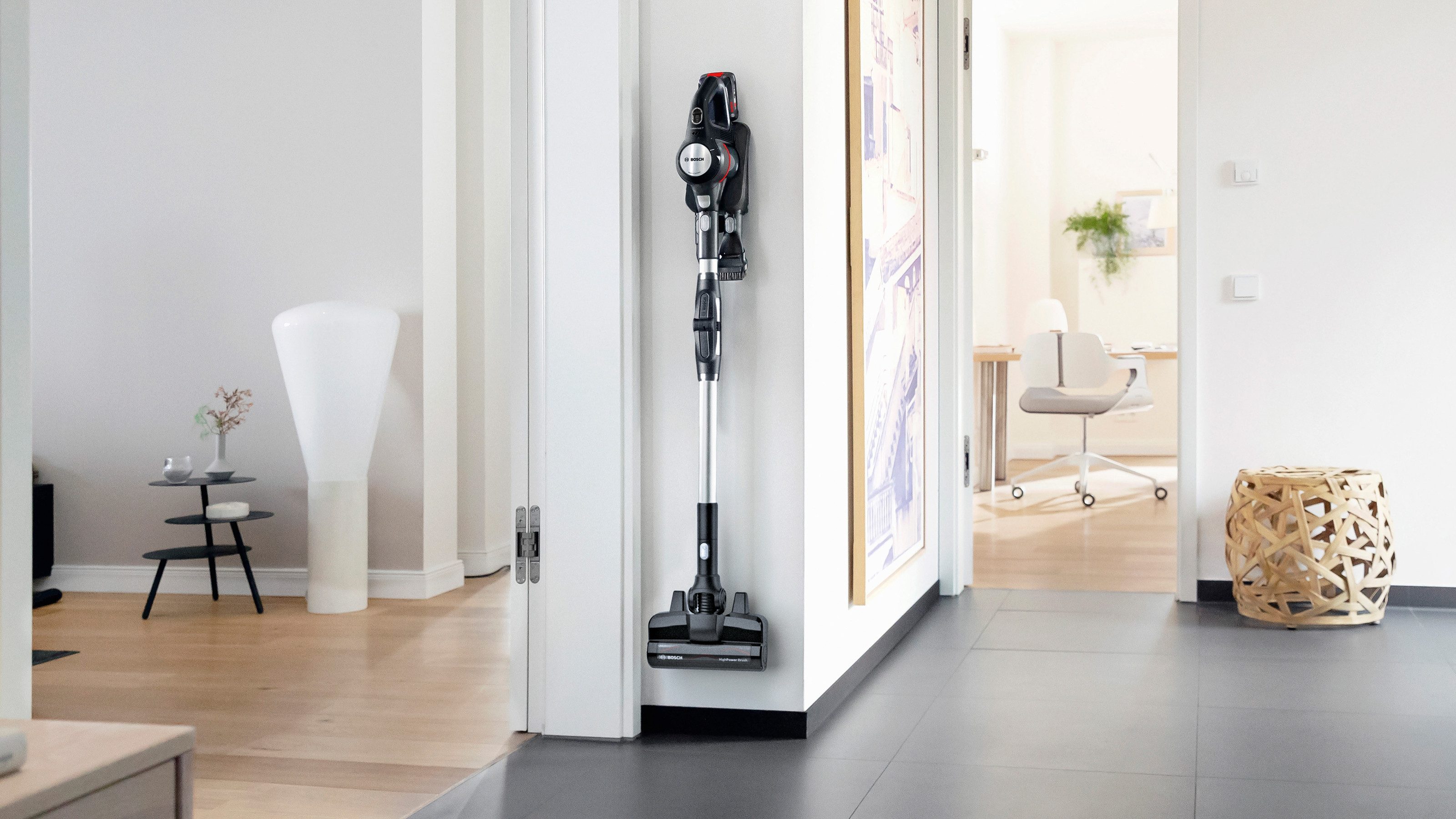 BOSCH Akku-Bodenstaubsauger Unlimited 7 BSS715CARP/BSS715FRSH, 5.0 Ah Akku, Knickrohr, beutellos, 10 Jahre Motorgarantie, Schnellladegerät, Made in Germany