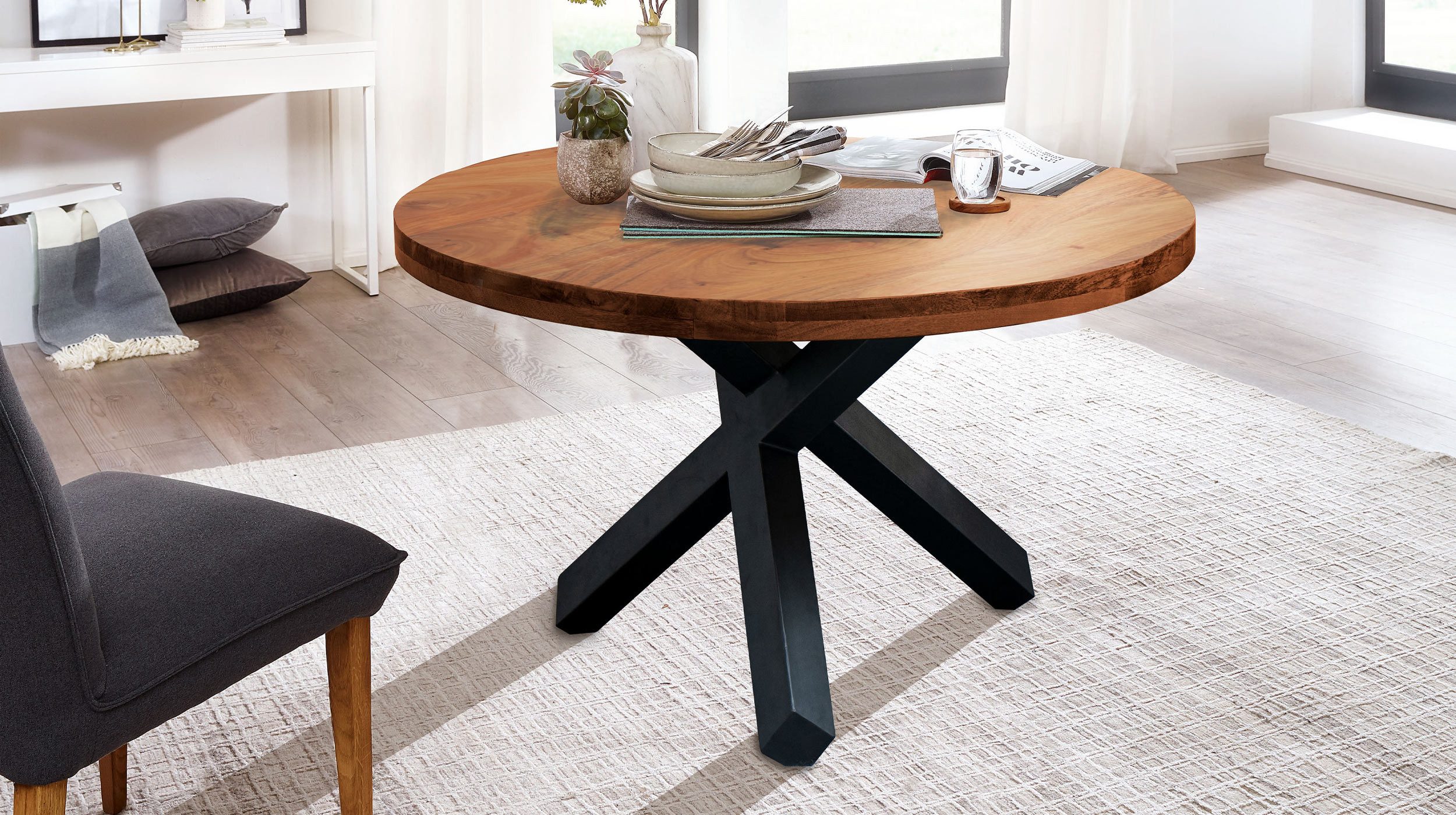 Massivart® Esstisch EDUARDO Massivholztisch rund 130 cm / Akazienholz lacki günstig online kaufen