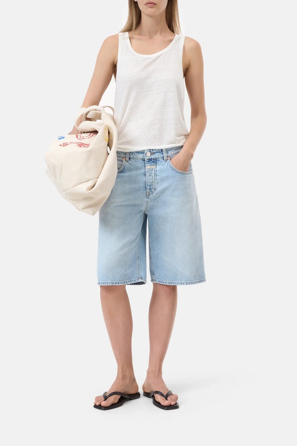 CLOSED Bermudas Jenica