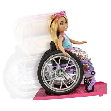 Mattel® Puppen Accessoires-Set Mattel HGP29 - Barbie - Chelsea - Puppe mit Rollstuhl und Rampe