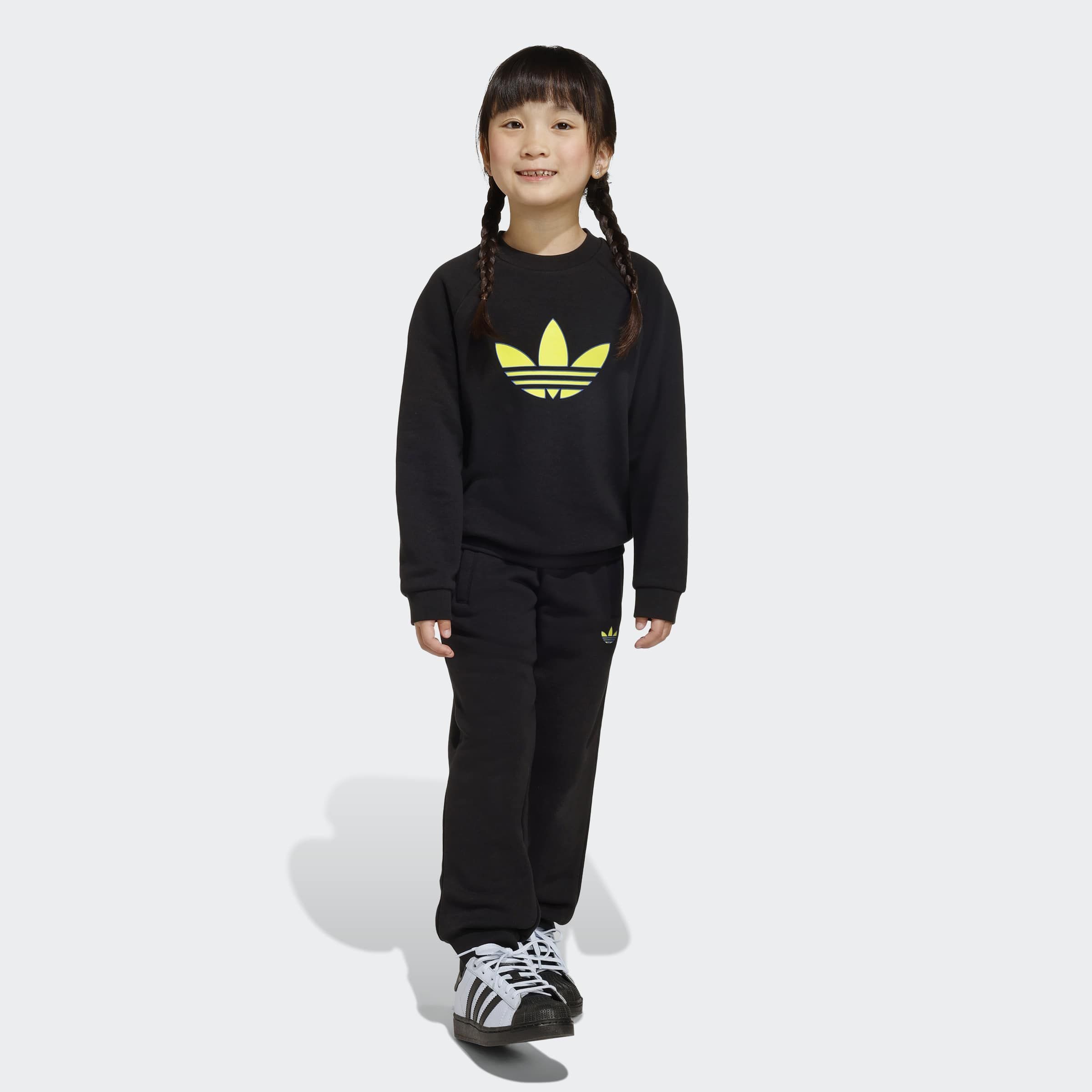 adidas Originals Trainingsanzug TREFOIL SET MIT RUNDHALSAUSSCHNITT, LOCKER GESCHNITTEN (2-tlg)