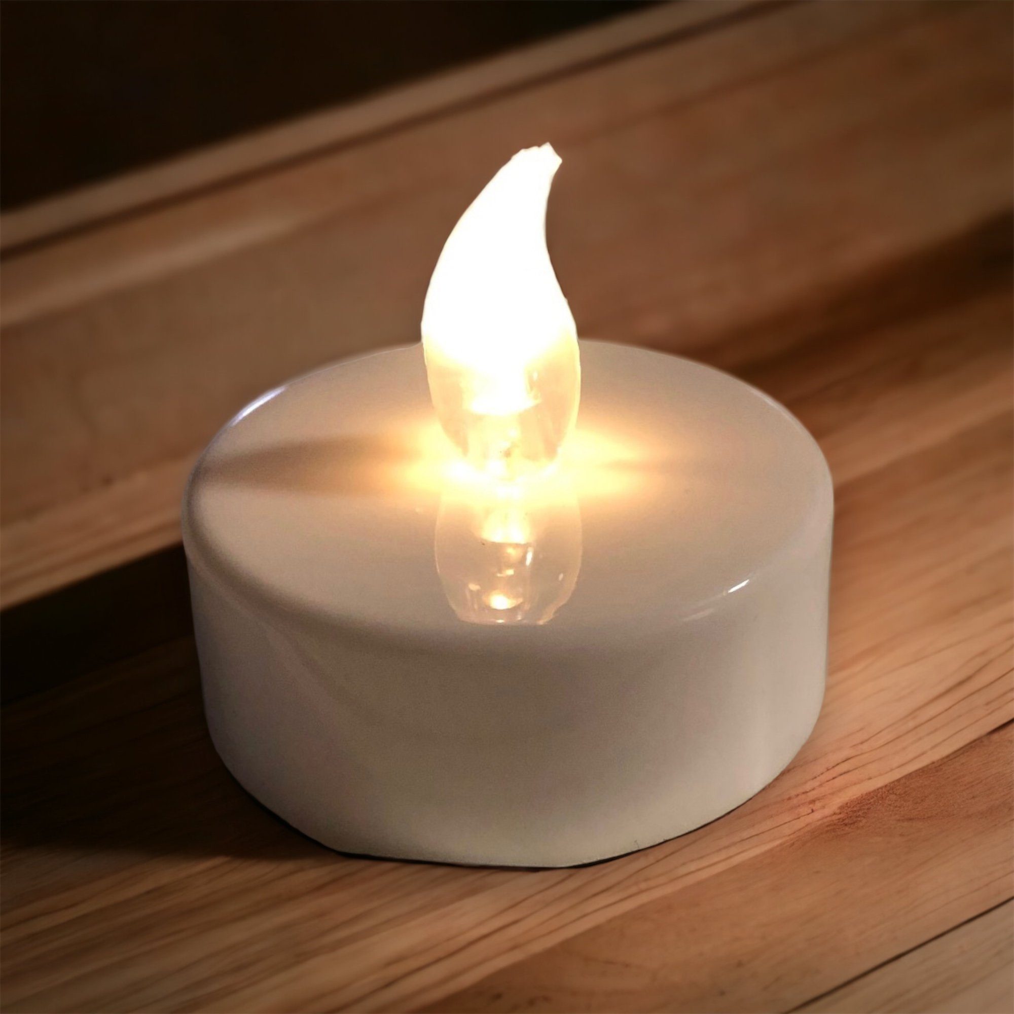 Radami Teelicht LED Teelichter Groß flackernd XL Kerzen 4 Stück