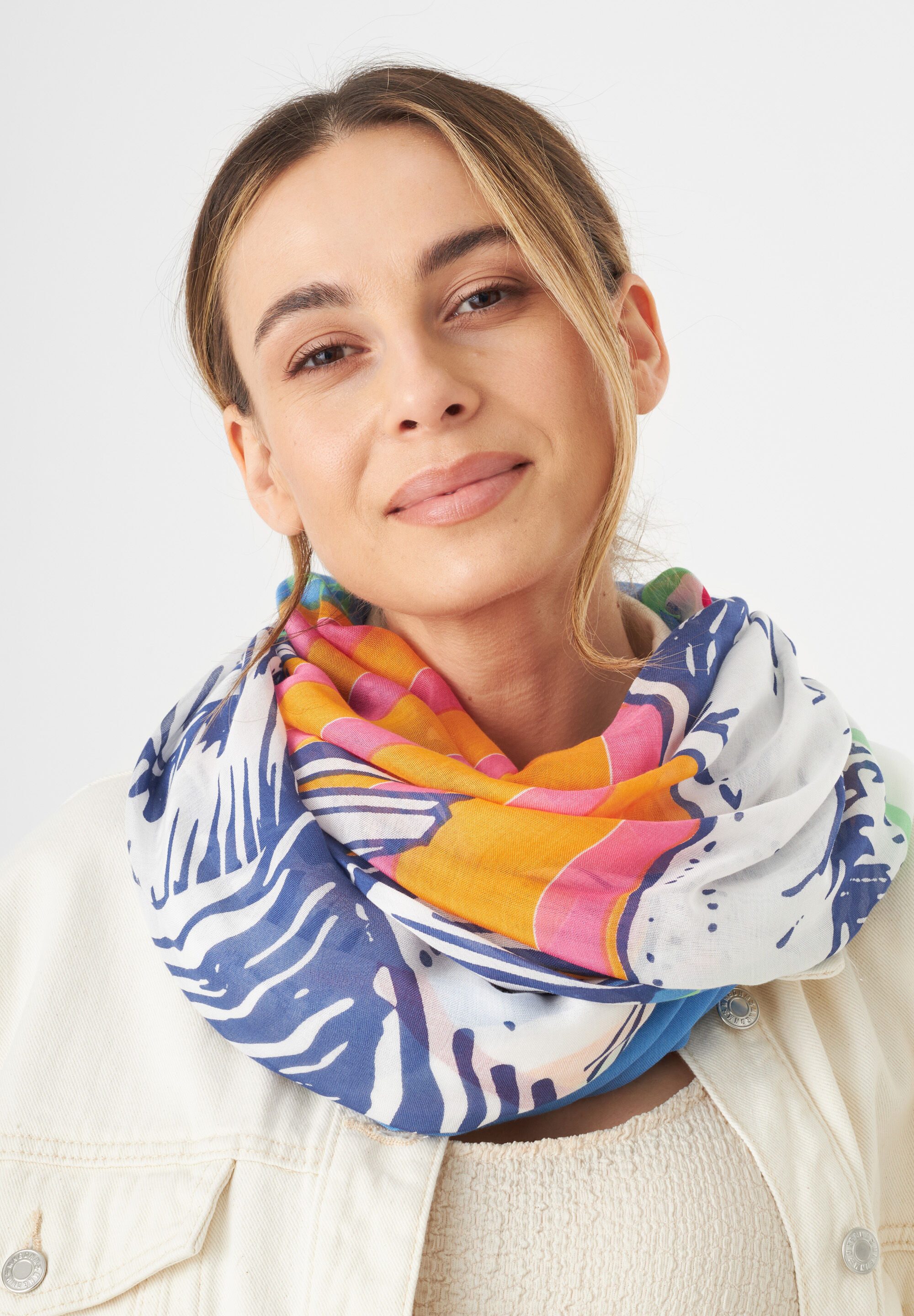 Codello Modeschal, (1-St), Mit Schriftzug