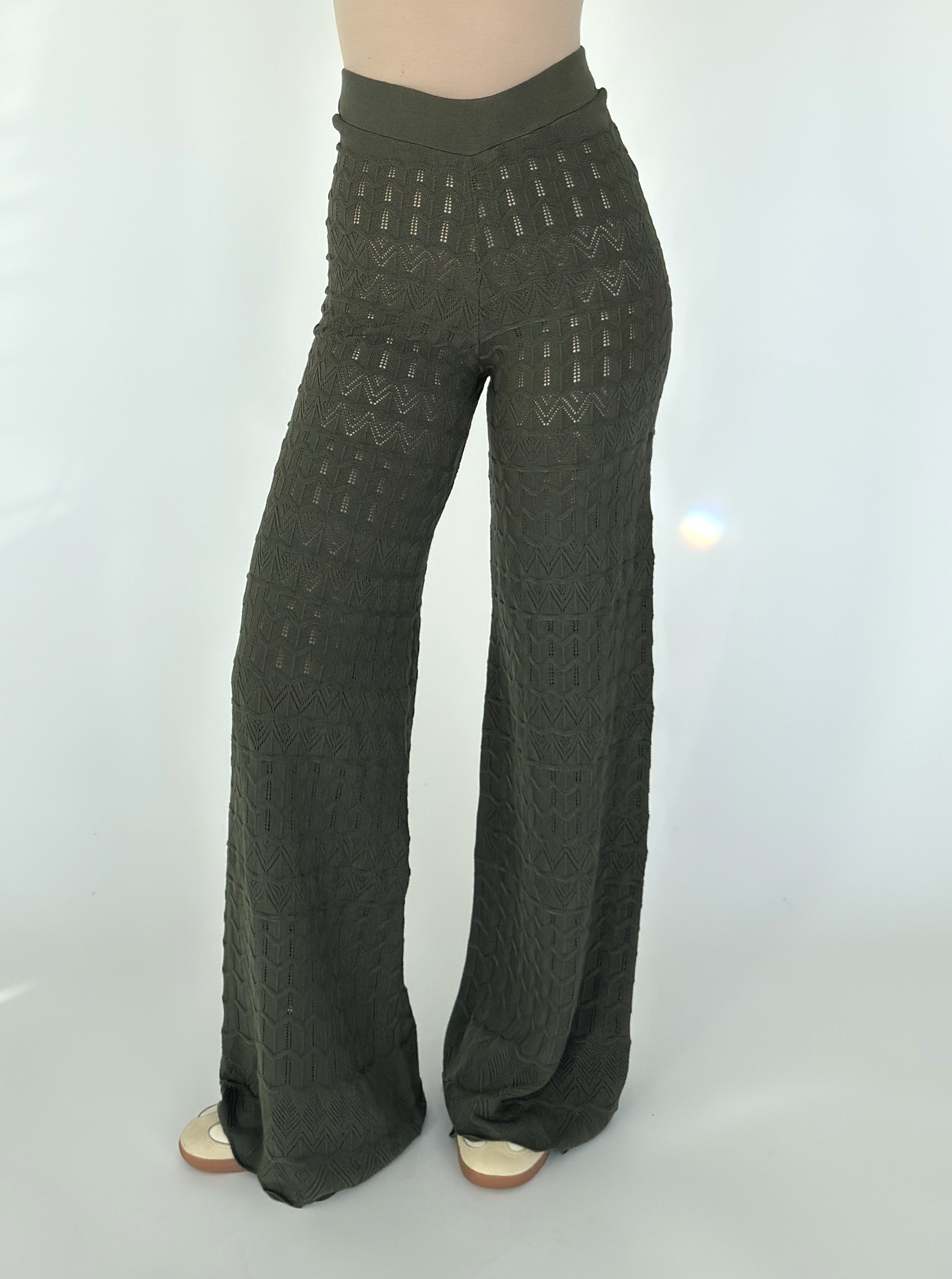 Zuckerwatte Strickhose Ajourstrick mit weitem Bein günstig online kaufen