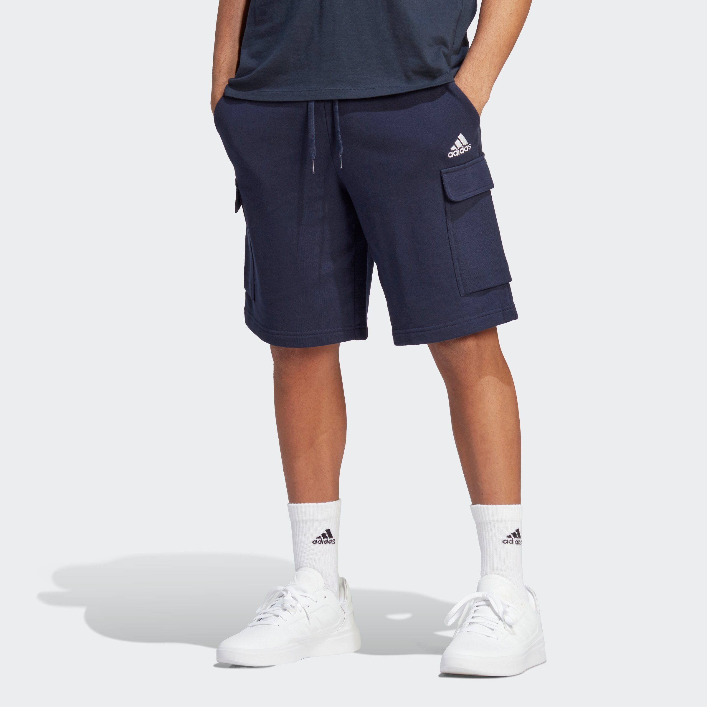 adidas Sportswear Shorts ESSENTIALS FRENCH TERRY CARGOSHORTS (1-tlg)