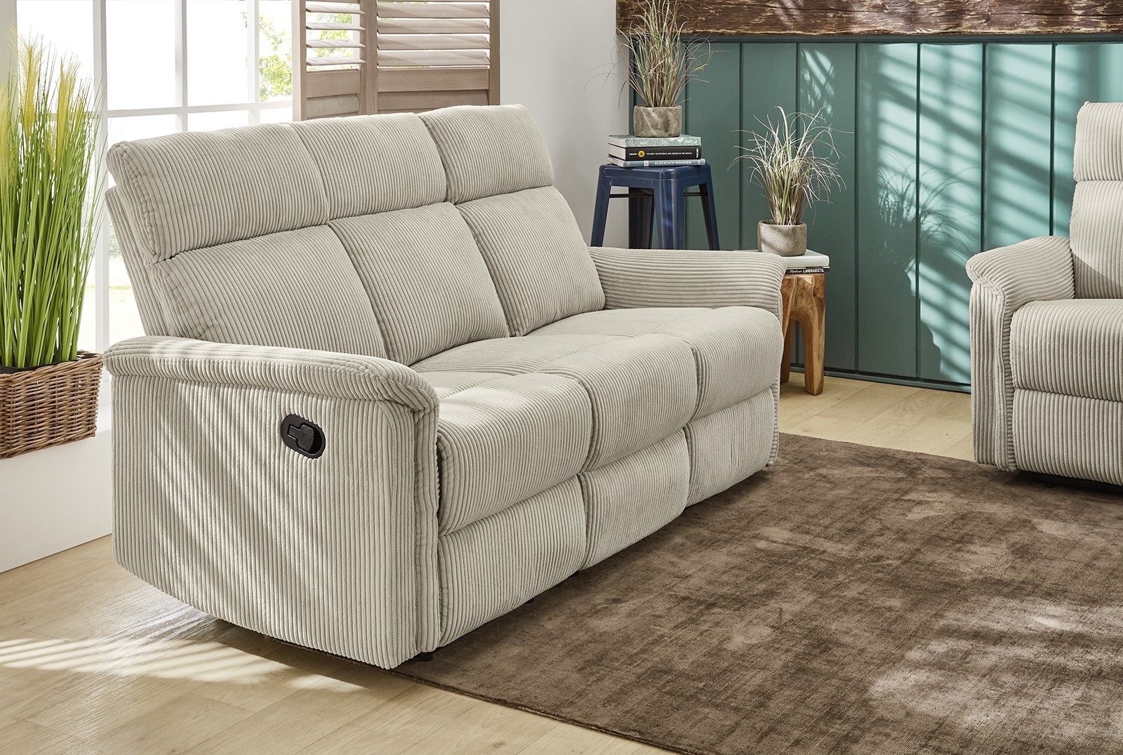 luma-home 3-Sitzer 15506, Sofa mit halbautomatischer Relaxfunktion B180/T93/H100 cm, 3-Sitzer Federkern, Wellenunterfederung, Bezug Cord Beige