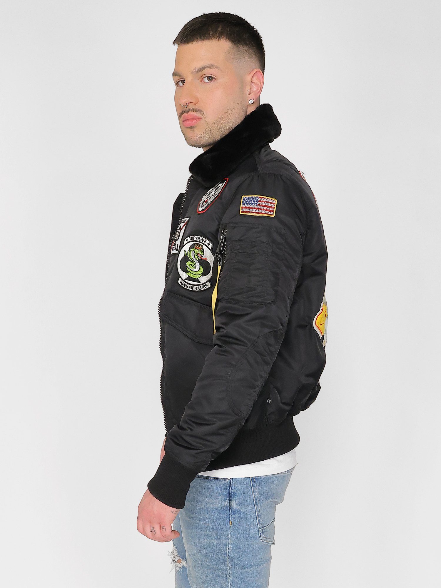 TG20213032 GUN TOP Bomberjacke black