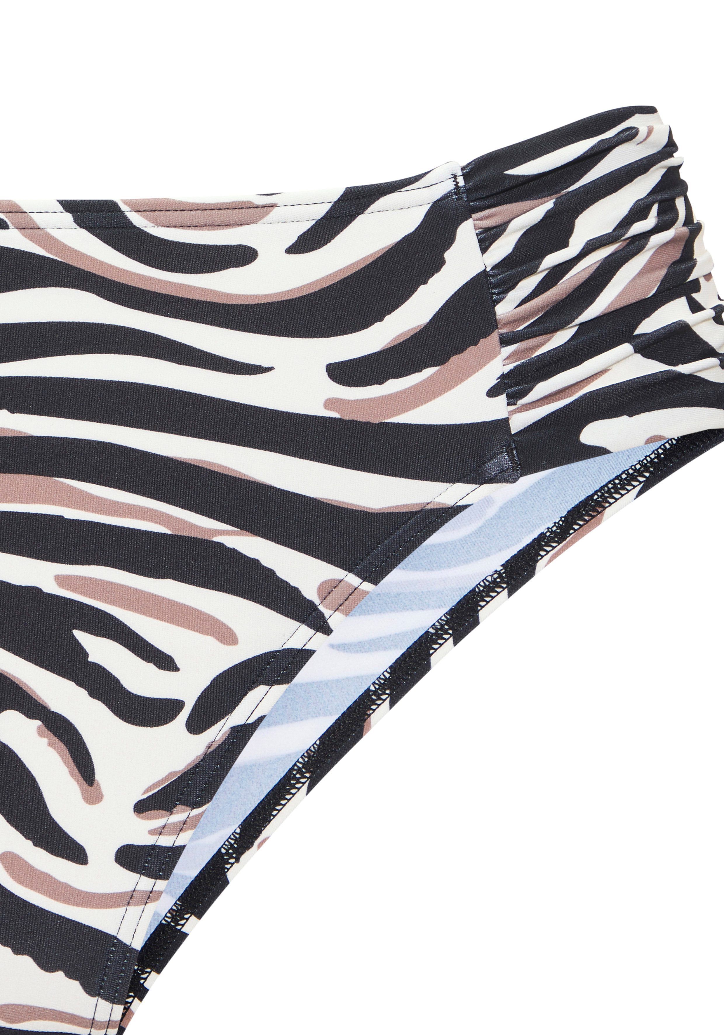 LASCANA Bikini-Hose Debbie mit abstraktem Animal-Print