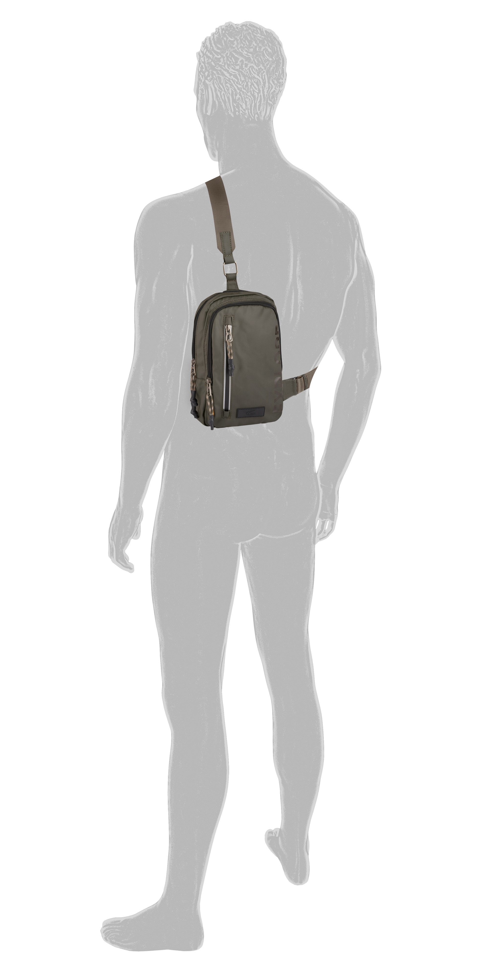camel active Cityrucksack Explore, wasserabweisendes recyceltes Nylon und reflektierende Reißverschlüsse
