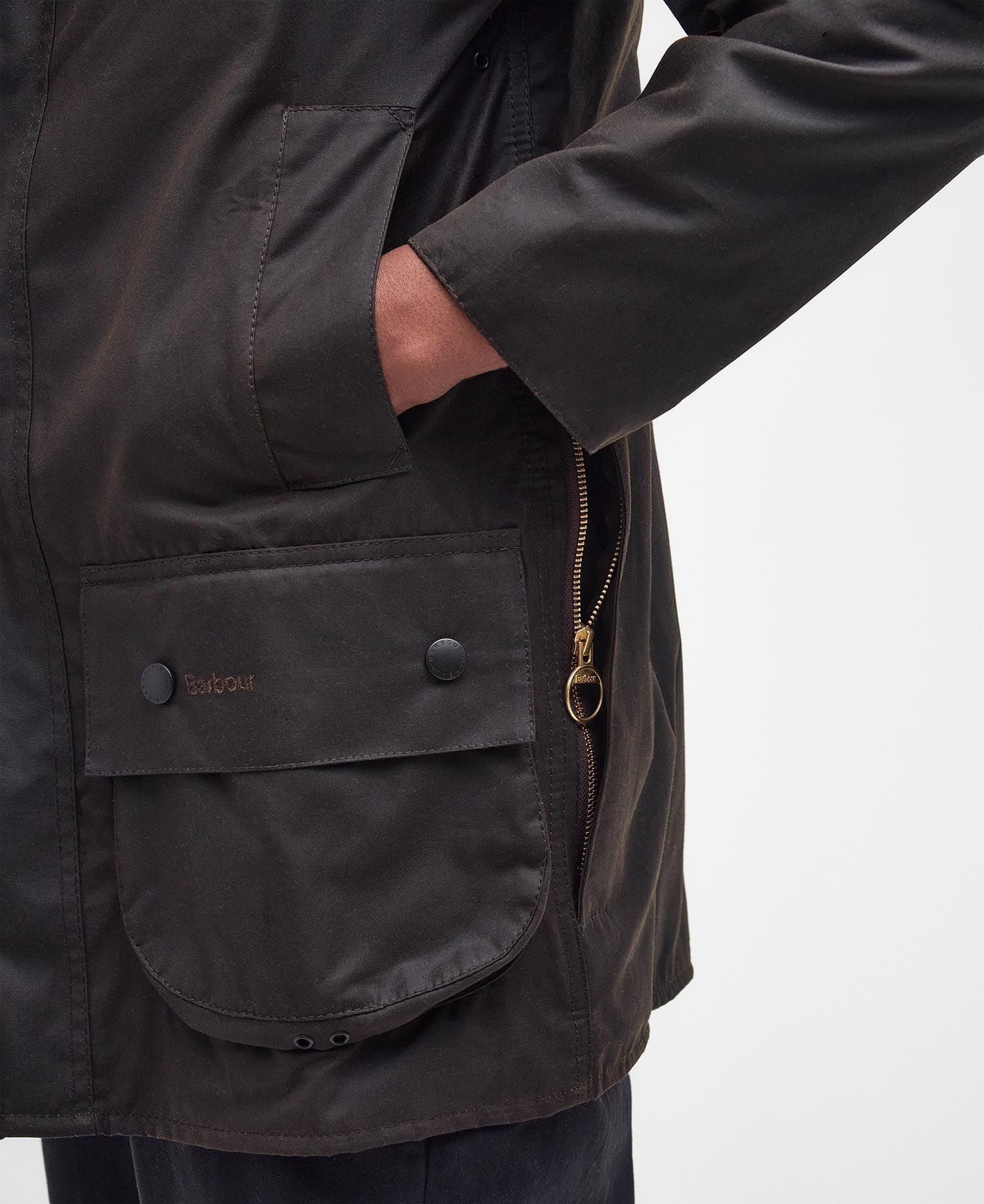 Barbour Outdoorjacke BARBOUR Classic Beaufort Wachsjacke Olive (1-St) – Bild 2 von 5