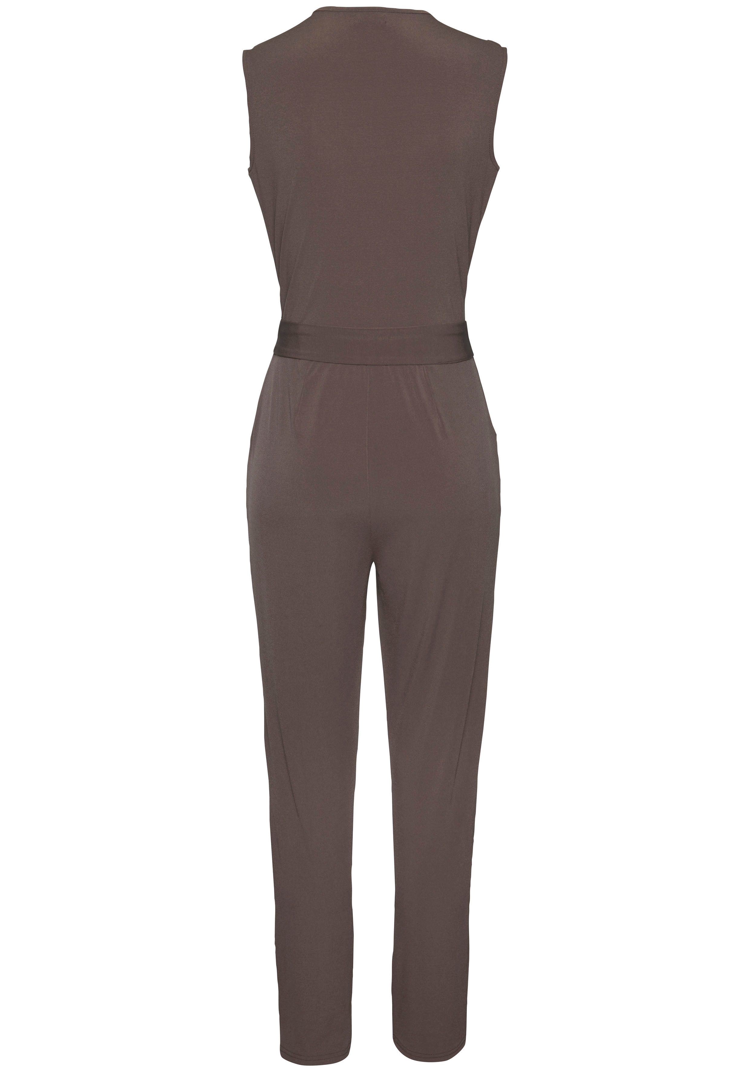 LASCANA jumpsuit (with tie belt) made of crease-resistant fabric, elegant jumpsuit in wrap look, non-iron