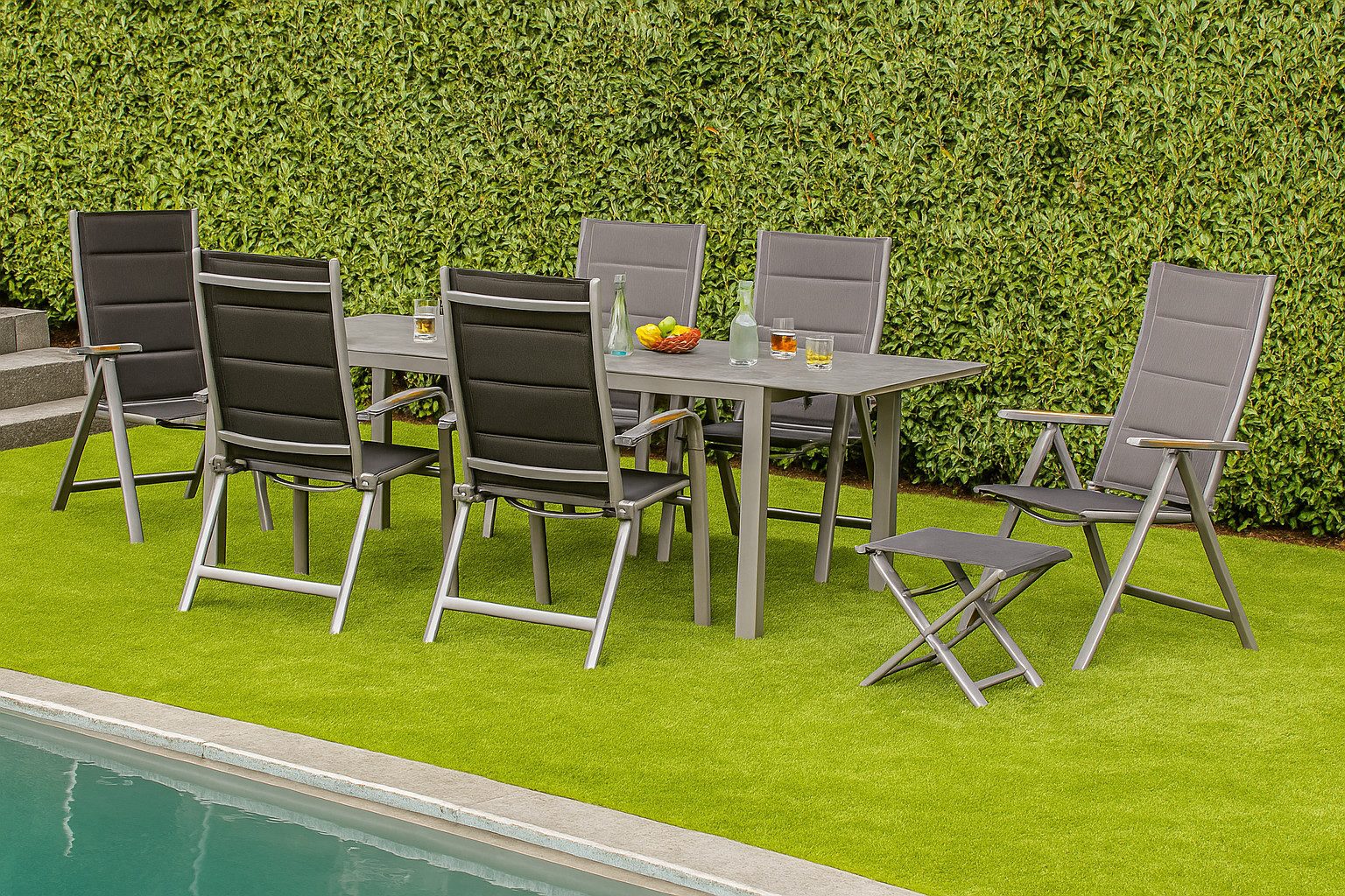Greemotion Garten-Essgruppe [Grenada 4] Gartenmöbel-Set Aluminium, inkl. Hocker