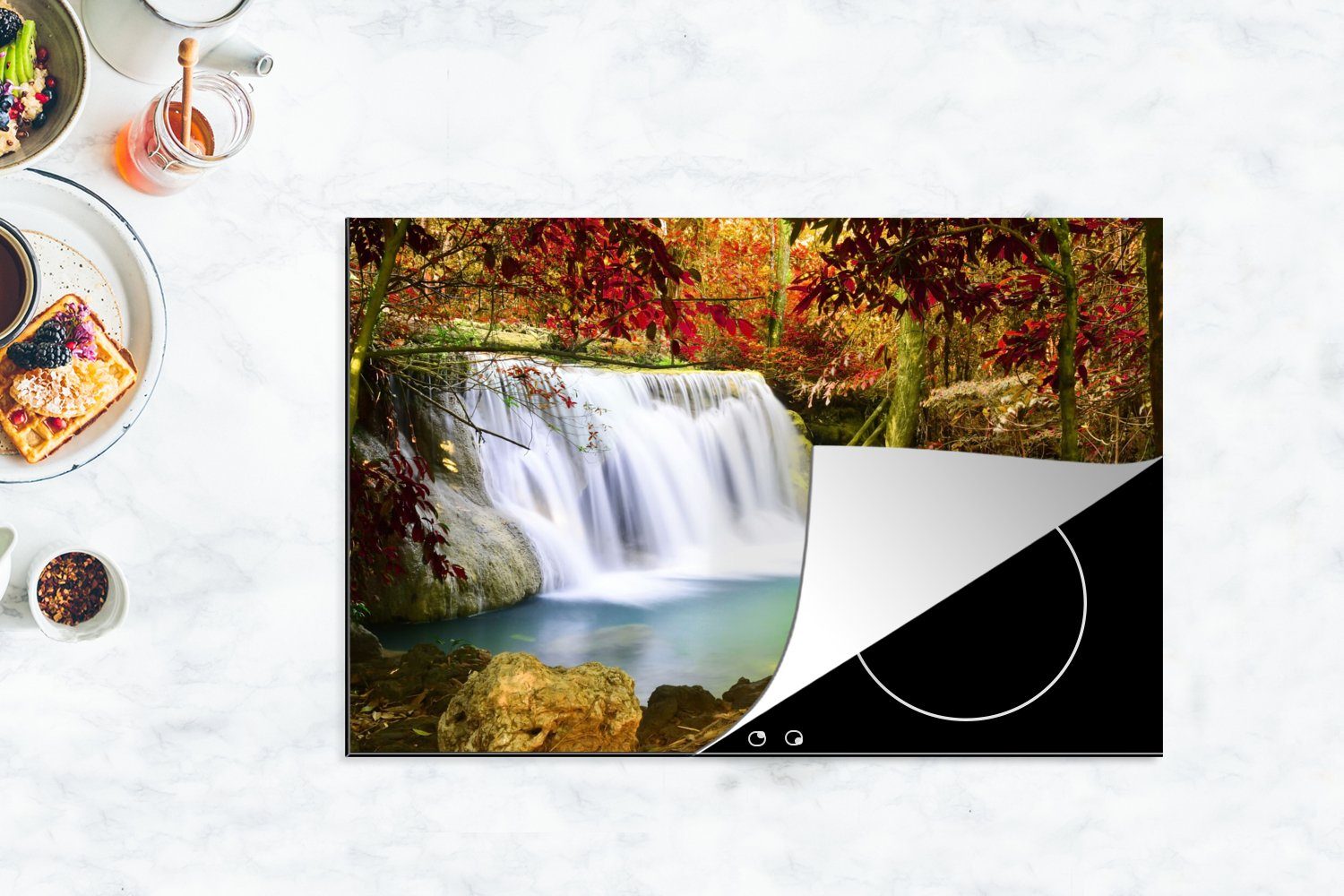 MuchoWow Herdblende-/Abdeckplatte Herbst küche, tlg), Wasserfall (1 Natur, - Vinyl, Induktionskochfeld cm, Schutz 80x52 - für Ceranfeldabdeckung die