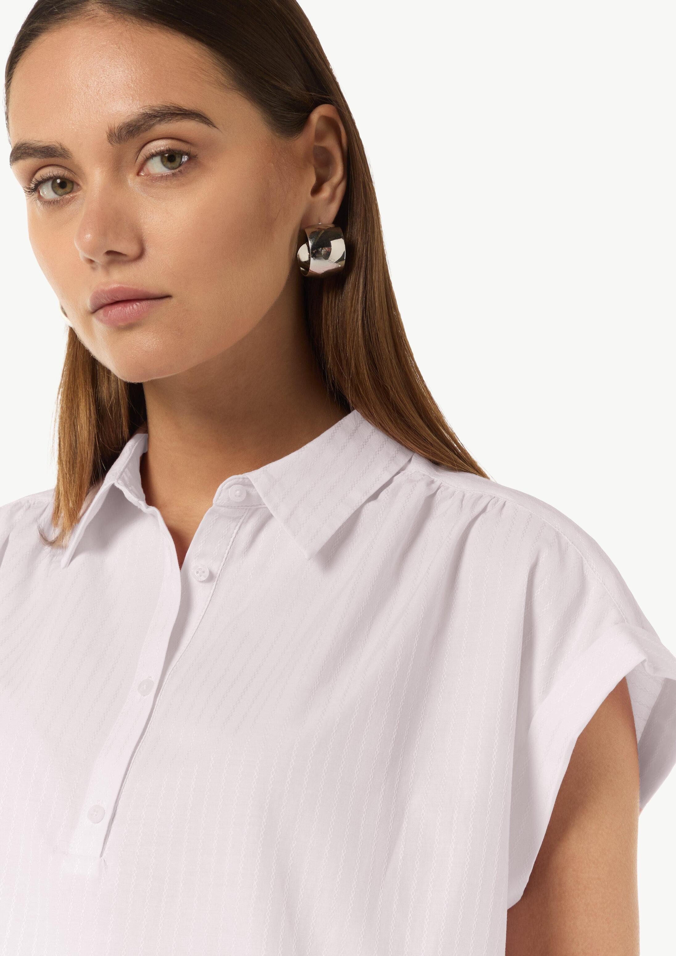 comma Kurzarmbluse Bluse Locker geschnittene Hemdbluse mit Musterstruktur