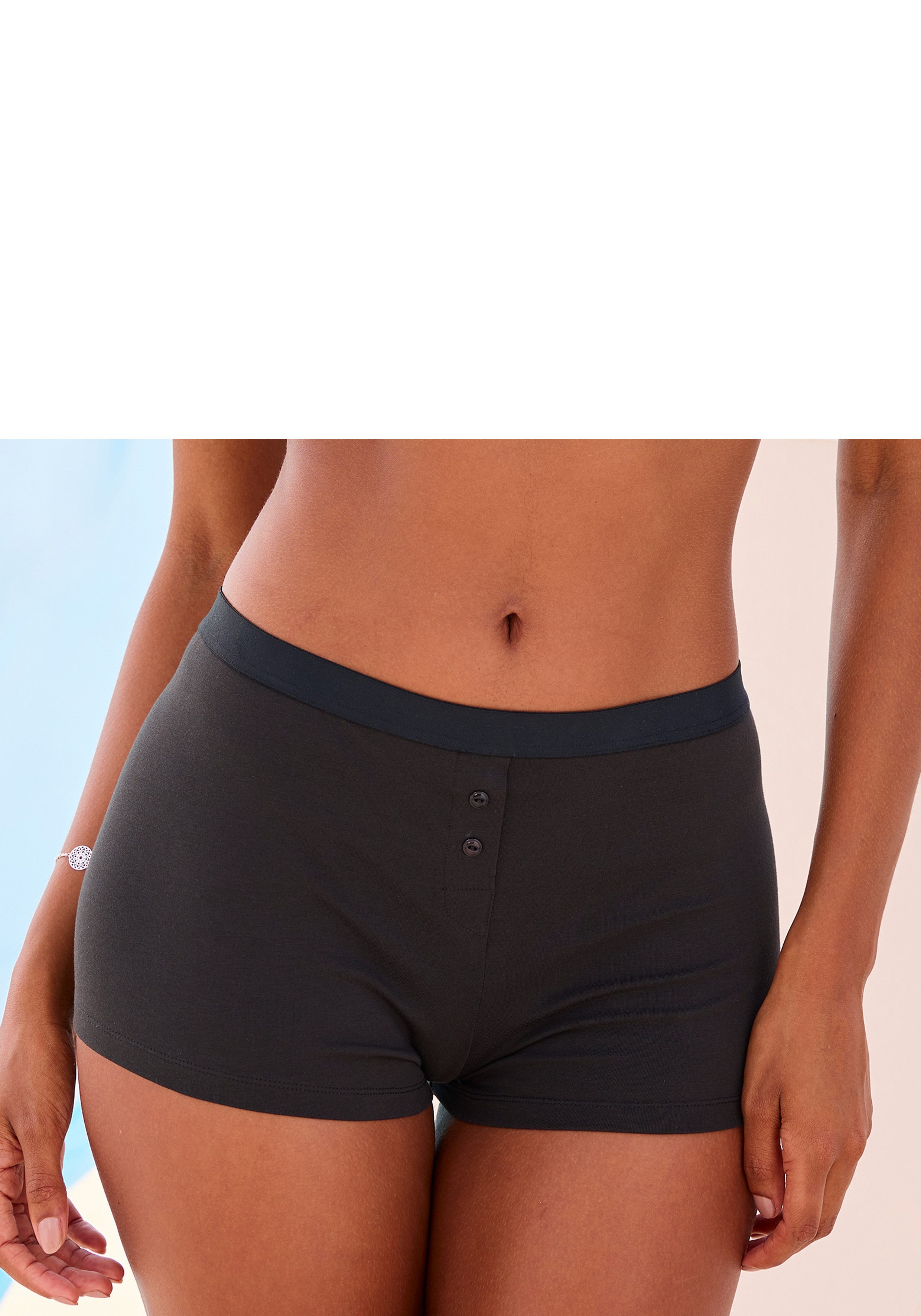 Vivance by Lascana Boxershorts mit kurzem Bein & 2 aufgesetzten Zierknöpfe