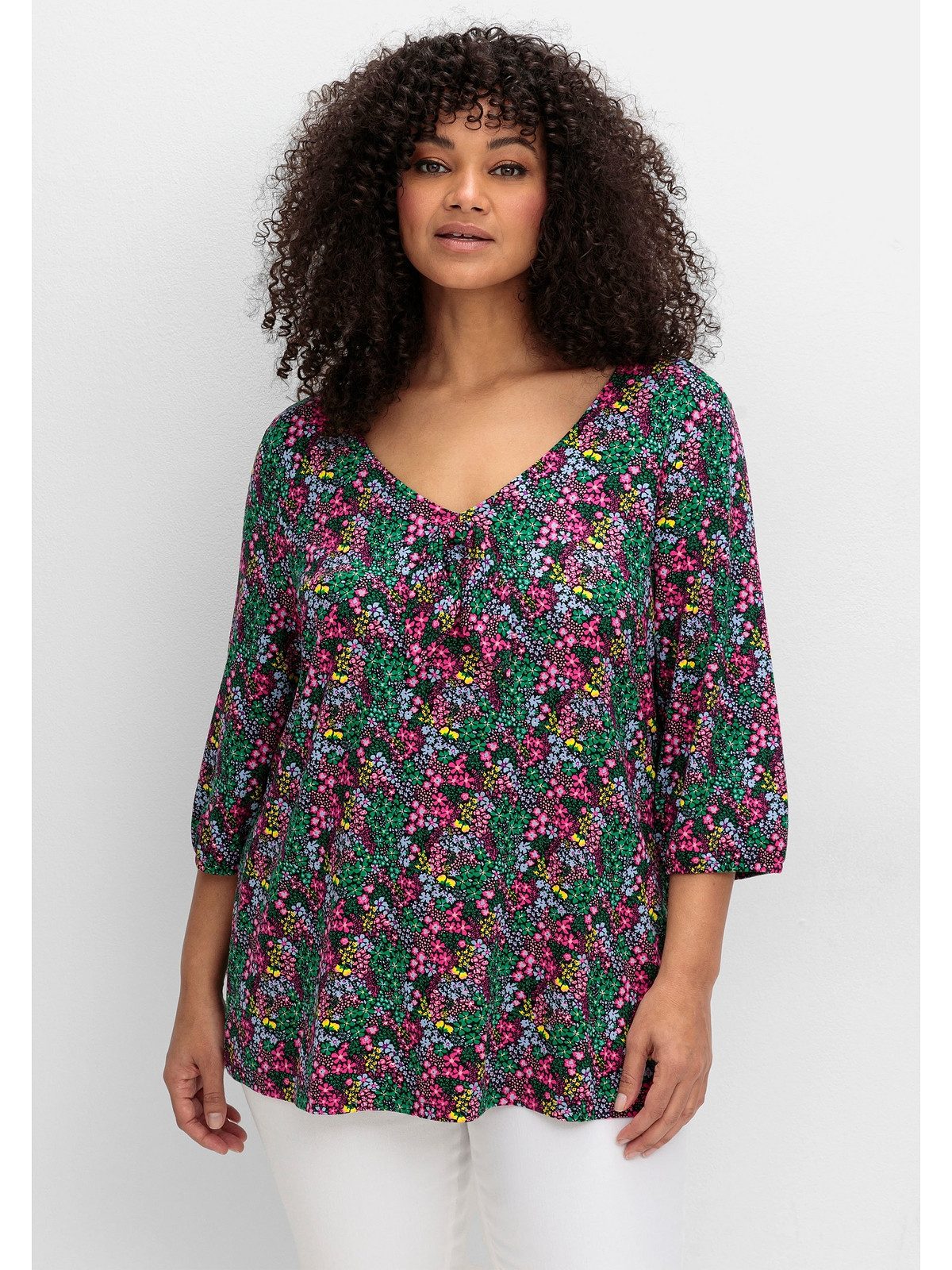 sheego by Joe Browns T-Shirt Große Größen mit Allover-Blumendruck und tiefem Ausschnitt