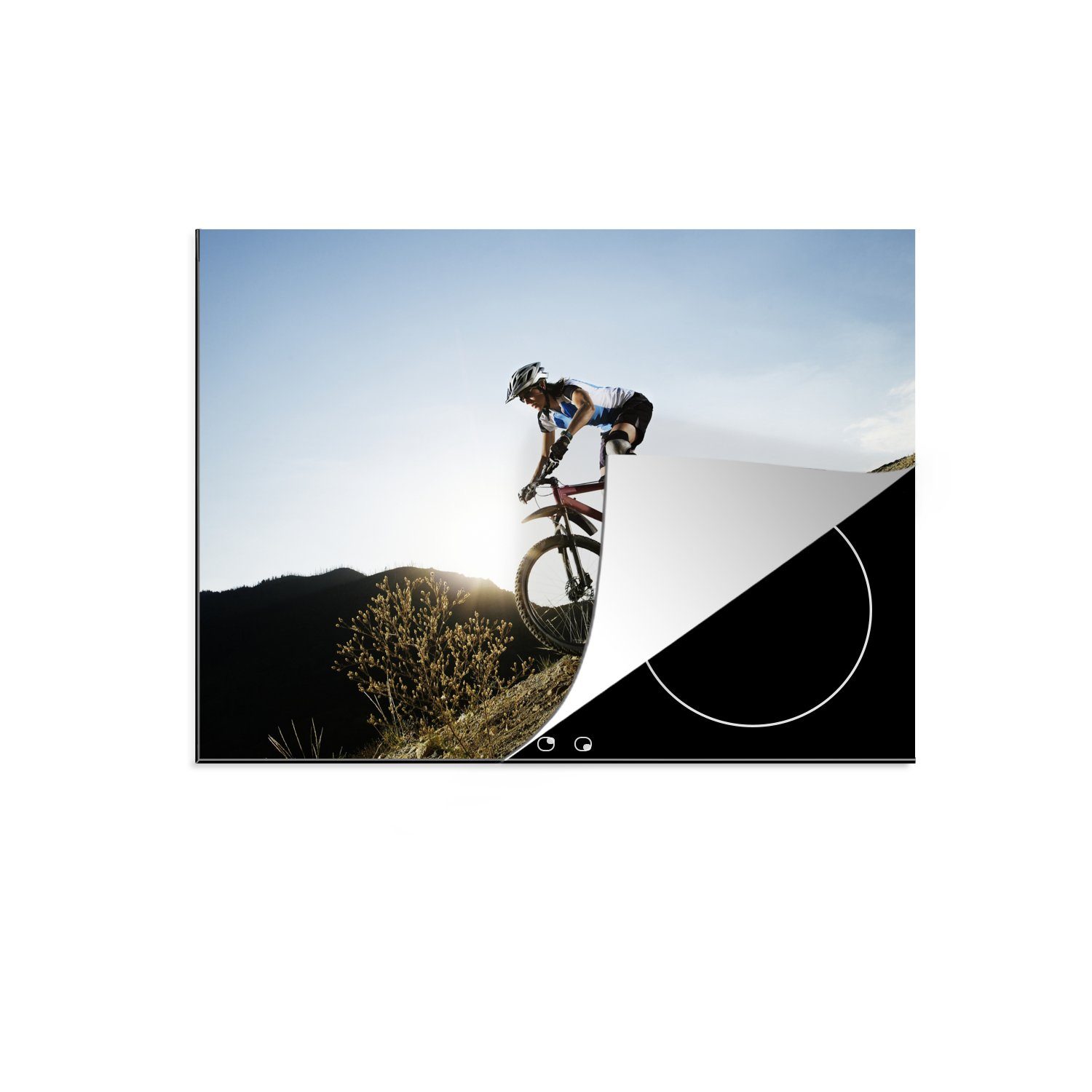 MuchoWow Herdblende-/Abdeckplatte Frau auf Mobile Abstieg Vinyl, Pfad, cm, nutzbar, (1 70x52 beim Mountainbike einen über Arbeitsfläche tlg), steilen Ceranfeldabdeckung