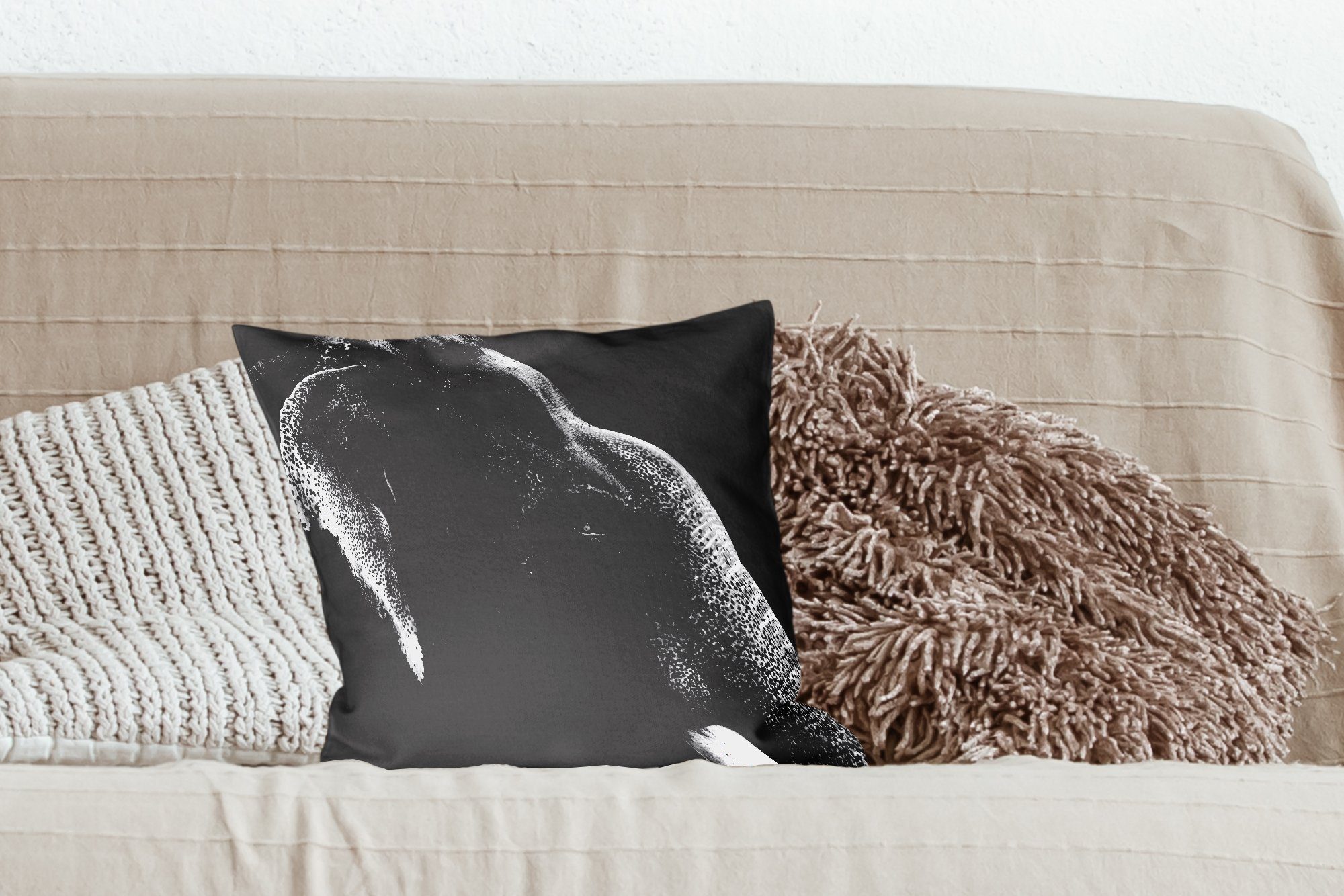 Schlafzimmer, Hintergrund Füllung mit Zierkissen in schwarzem MuchoWow und für Dekokissen Elefant Deko, schwarz auf Wohzimmer, weiß, Sofakissen