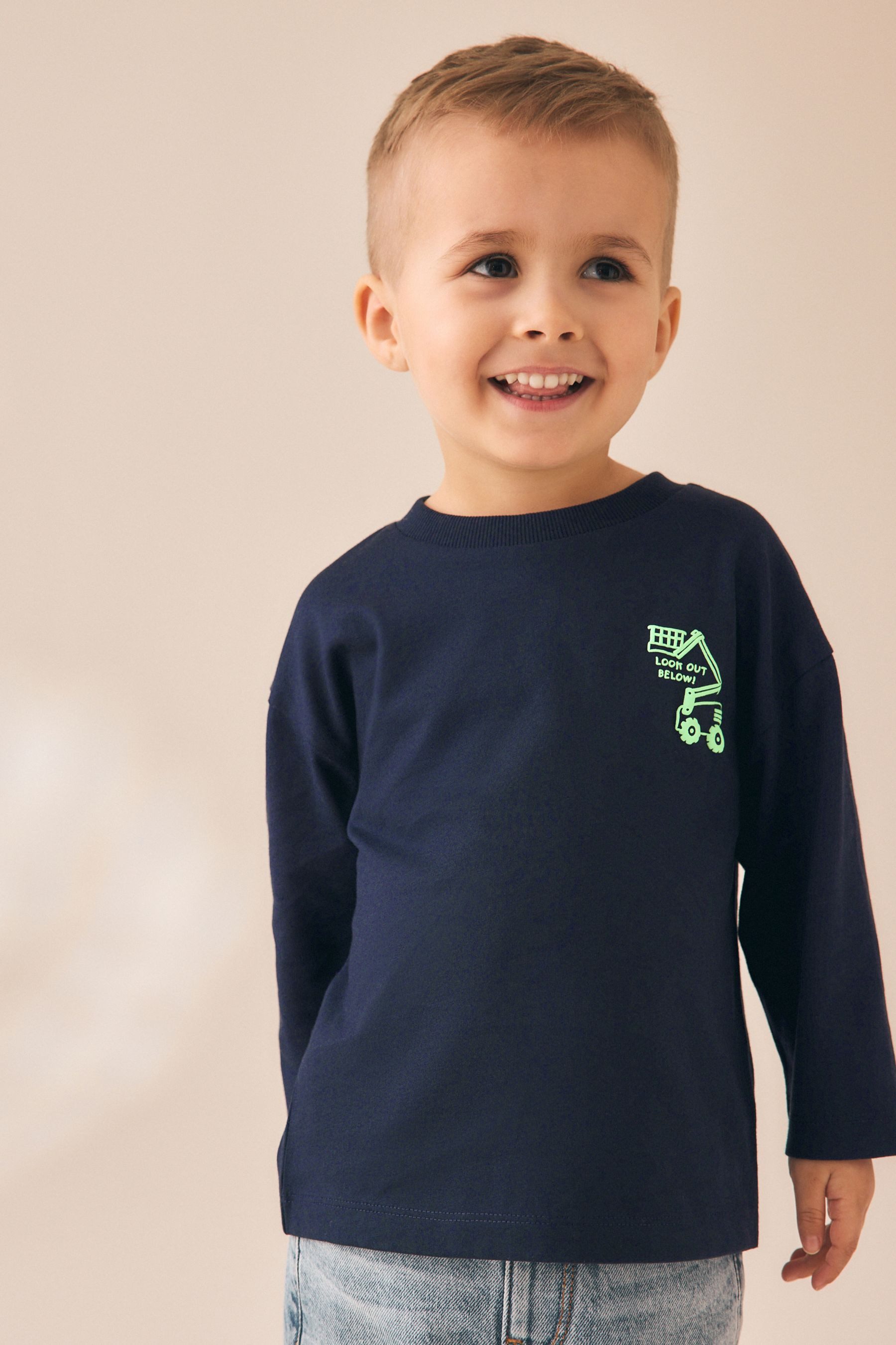 Next Langarmshirt Langarmshirt mit kleinem Grafikprint (1-tlg) – Bild 5 von 5