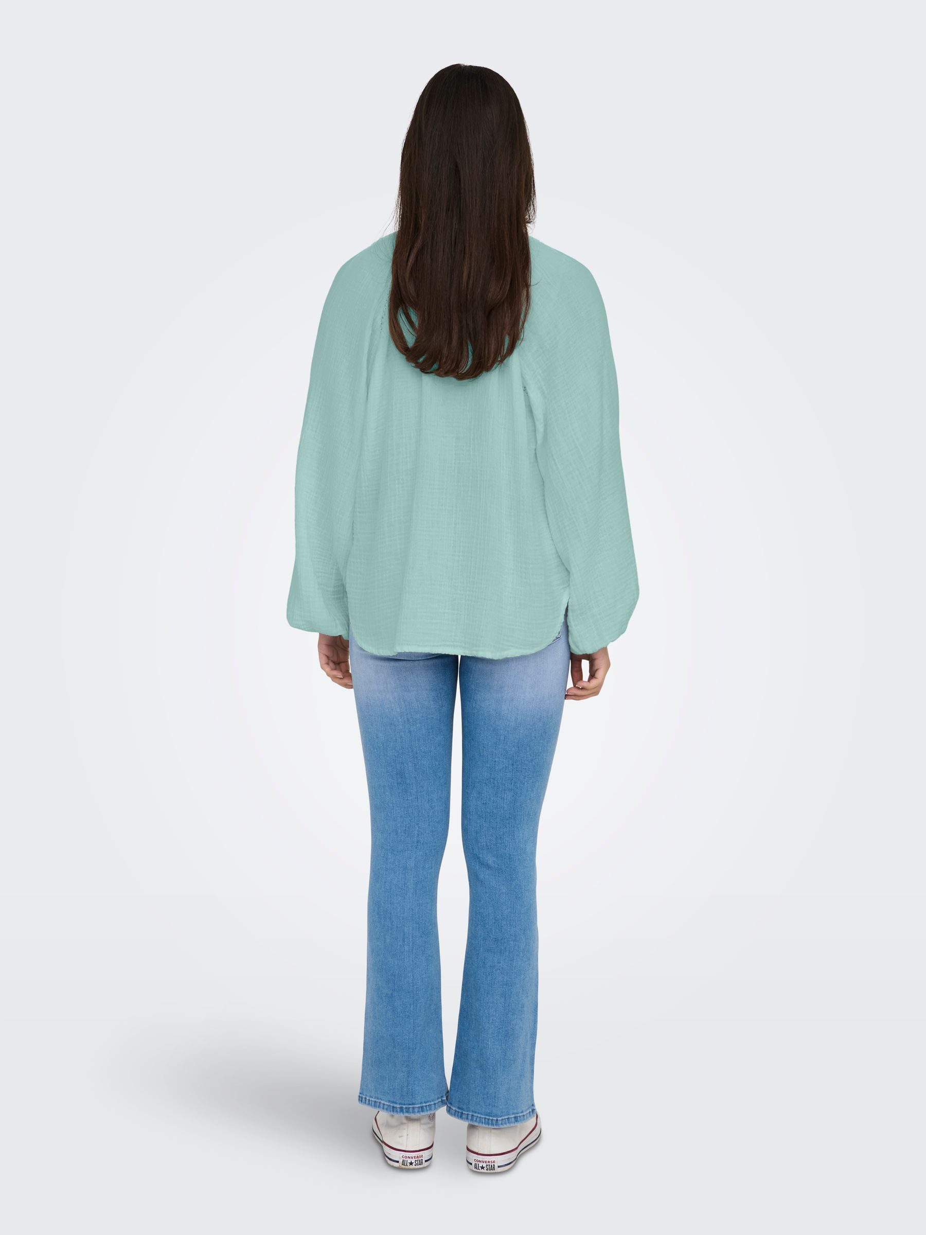 ONLY Blusenshirt Legere mit Ballonärmeln V-Neck günstig online kaufen
