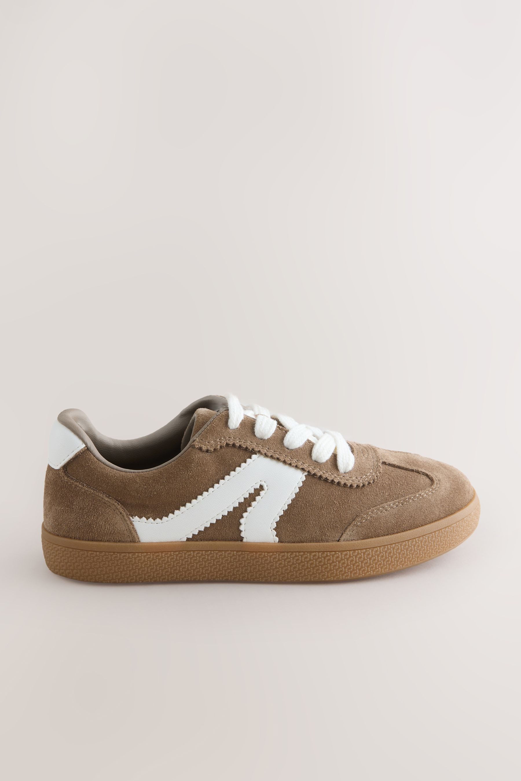 Sportschuh im Retro-Stil Sneaker