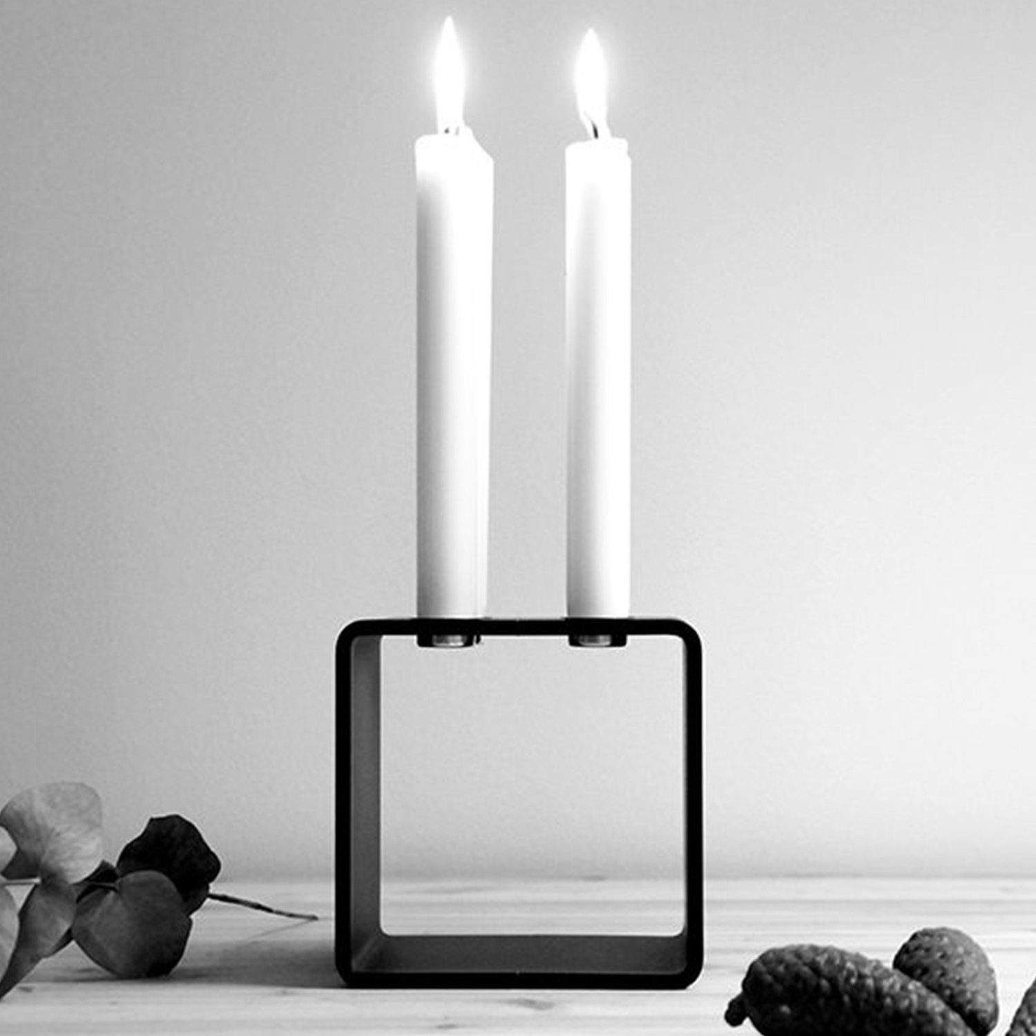x Hauszeit 12 cm, Stahl, Kerzenhalter "4glow x weiß pulverbeschichtet cube", 12,5 Design (1 St), aus 12,5 Kerzenhalter