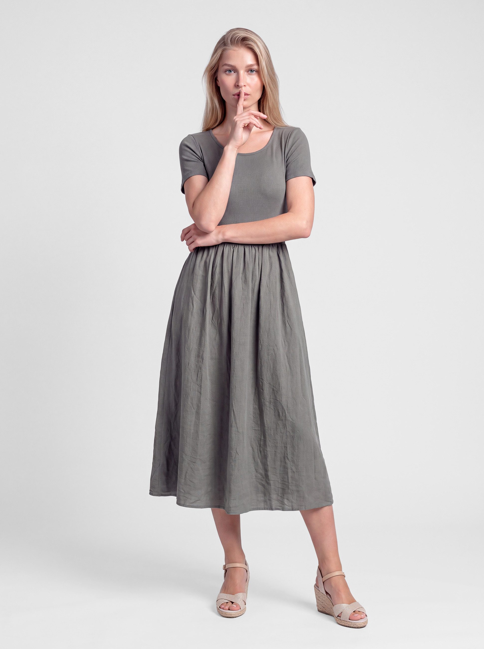 PEKIVESSA Sommerkleid Midikleid wadenlang Kurzarm mit Taschen Material-Mix aus Rippstrick und Viskoserock – Bild 5 von 5