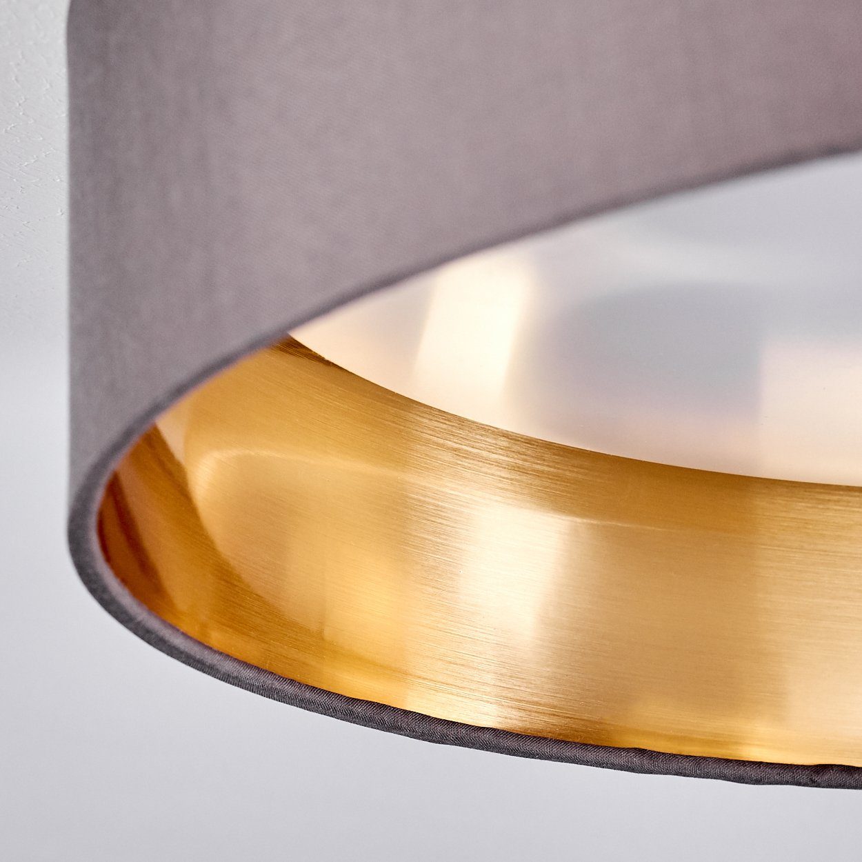 2100 und aus 3000 runde Metall/Stoff Deckenleuchte goldfarben, Deckenlampe grau, weiß mit hofstein Kelvin, in Lumen Zimmerlampe Stoffschirm, e »Piani«