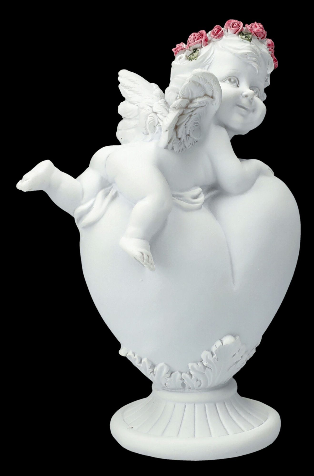 Figuren Shop GmbH Fantasy-Figur Engel Figur - Putte mit Rosenkranz auf Herz - Cherub Dekofigur Fantasy