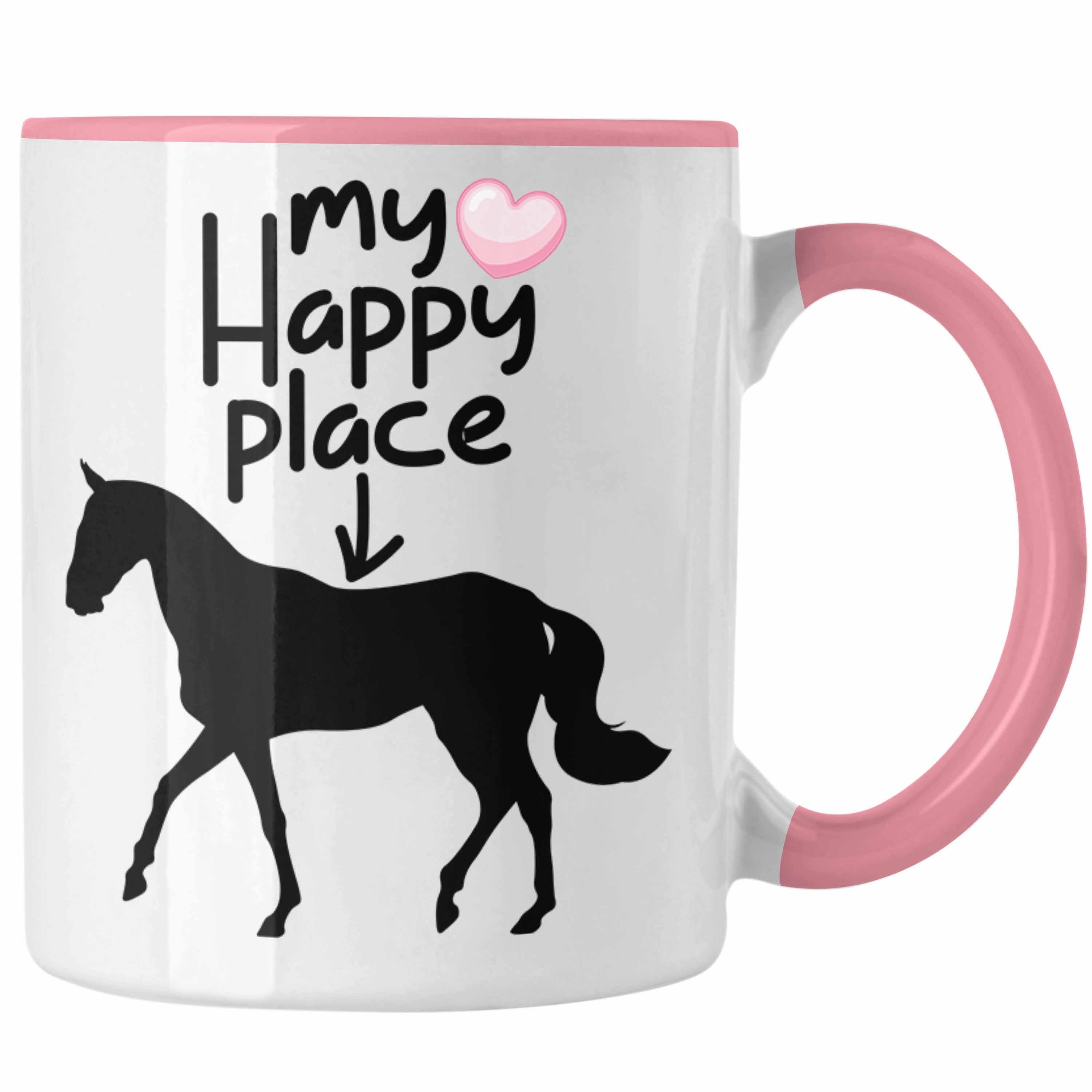 Trendation Tasse "My Happy Place" Tasse für Reiterinnen Lustige Geschenkidee für Pferde Rosa