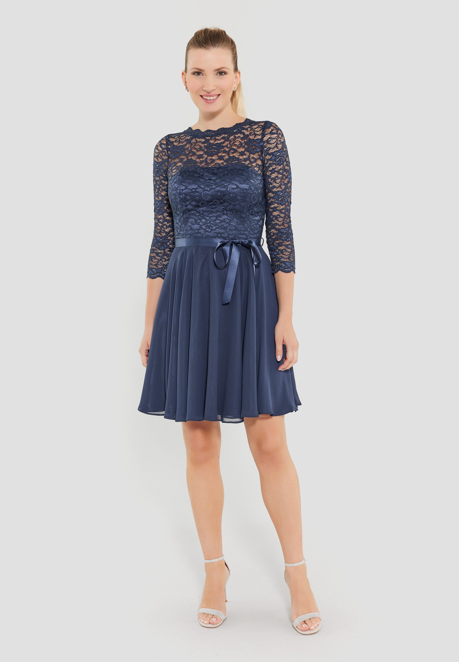SWING Cocktailkleid - Cocktailkleid aus Spitze und Chiffon 3/4 Arm