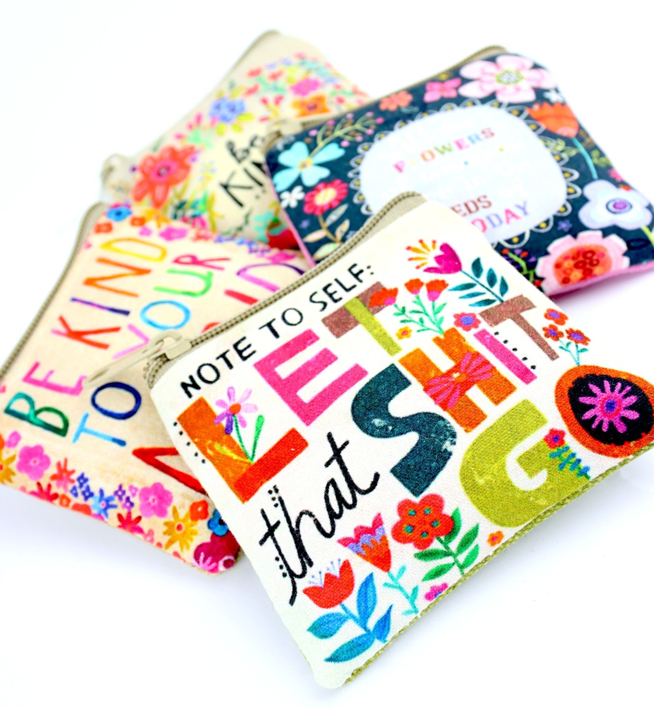 FURNARO Kulturbeutel (6-tlg. Set), Schminktasche mit Wildblumen und Schriftzug aus Baumwolle 10x8cm