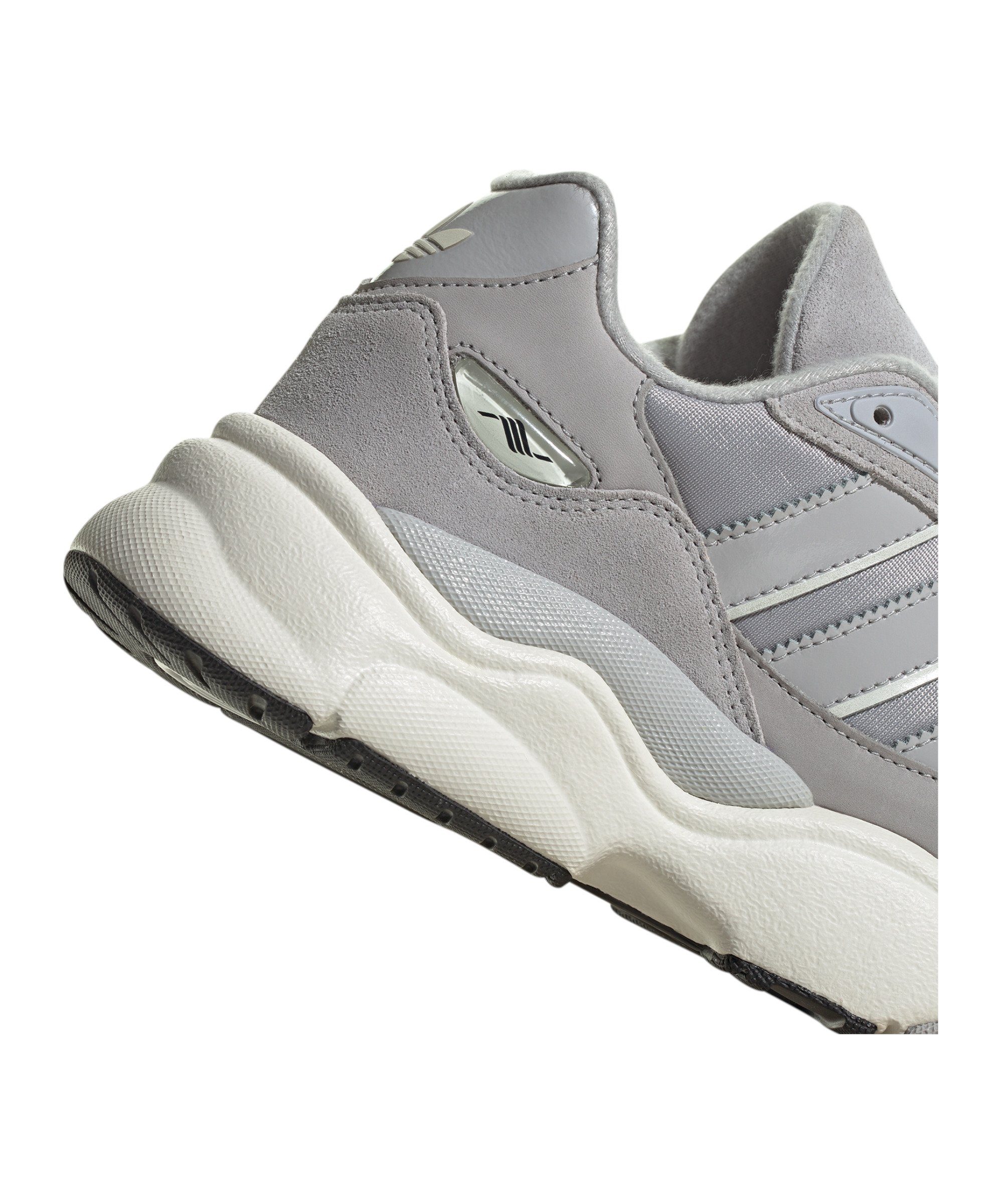 adidas Damen Retropy Sneaker Originals F90