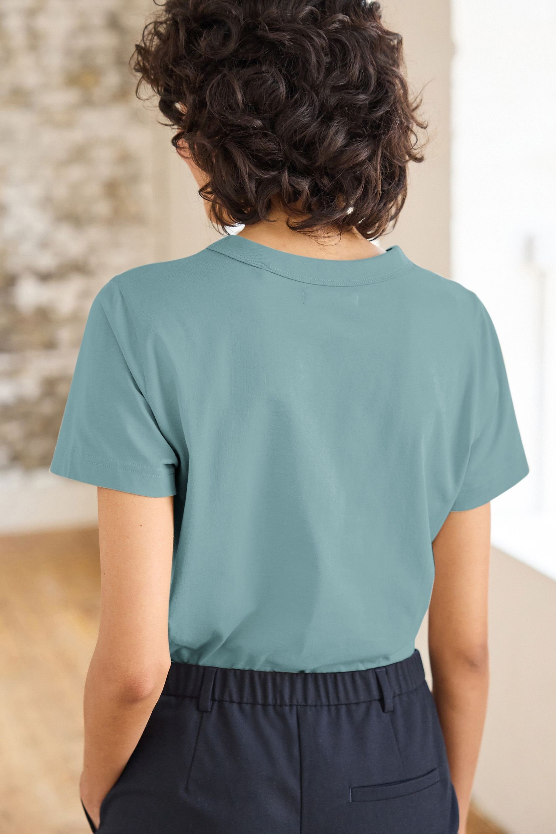 Next T-Shirt Essential Kurzarm-T-Shirt mit Rundhalsausschnitt (1-tlg) günstig online kaufen