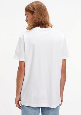 Calvin Klein Jeans T-Shirt SHRUNKEN BADGE TEE mit Calvin Klein Logo-Badge auf der Brust