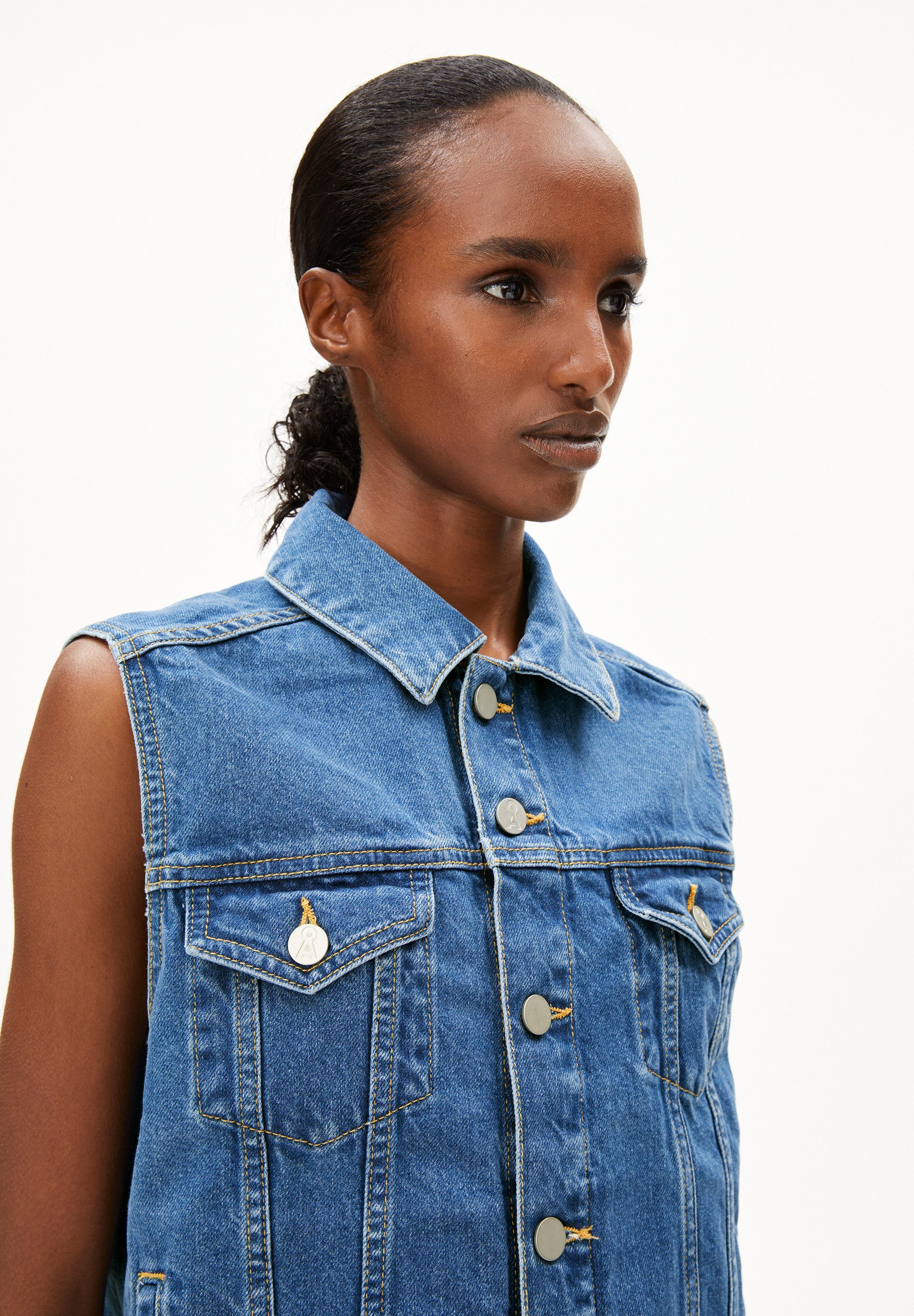 Armedangels Blouson ERSAA Jeansweste aus recycelter Baumwolle Regular Fit