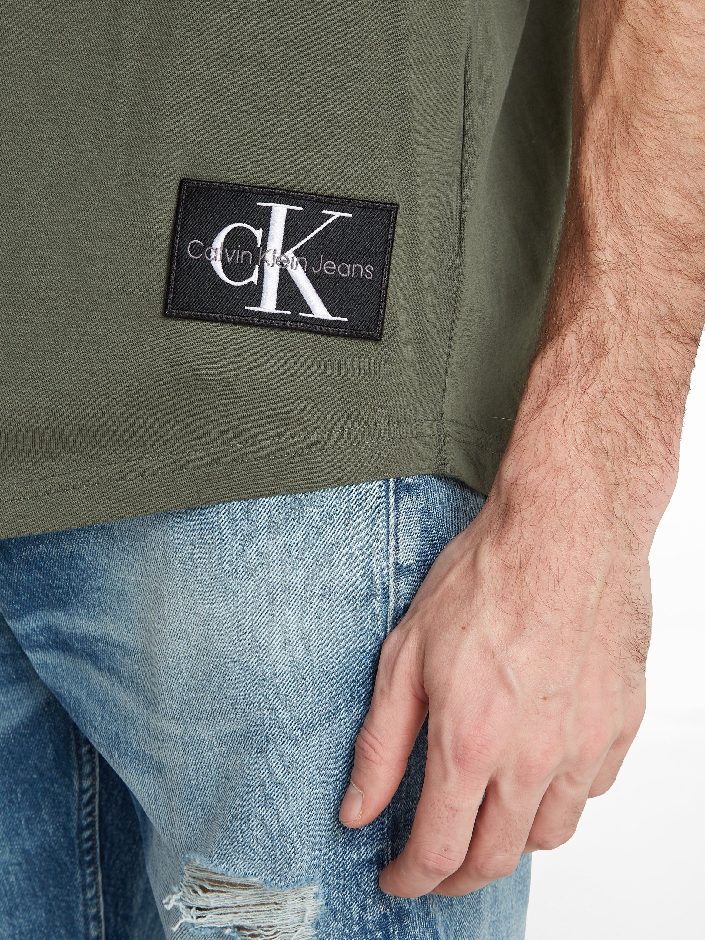 Klein Jeans TURN BADGE Logopatch UP SLEEVE mit Thyme Calvin T-Shirt