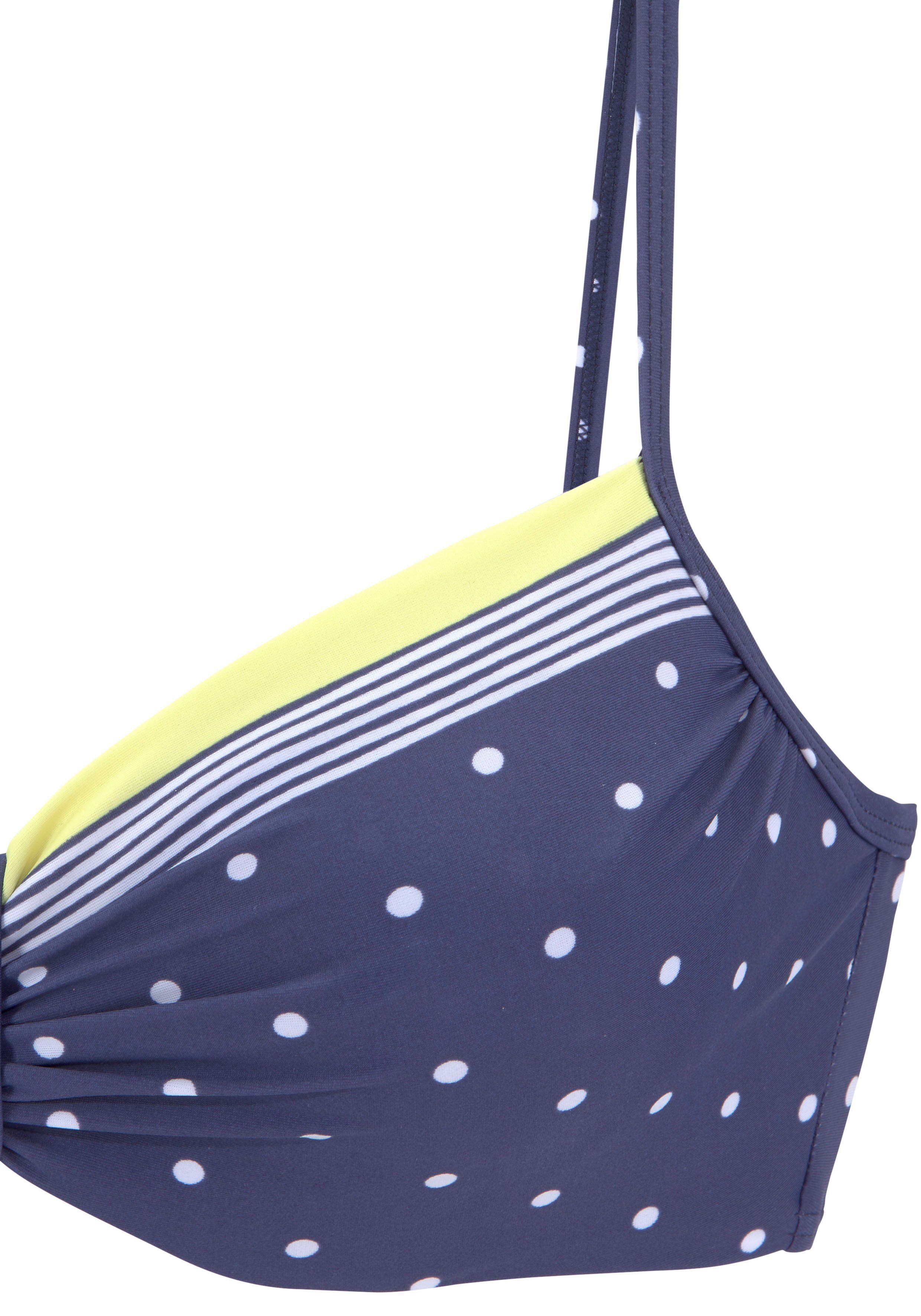 LASCANA Bügel-Bikini-Top Monri, mit geraffter Mitte