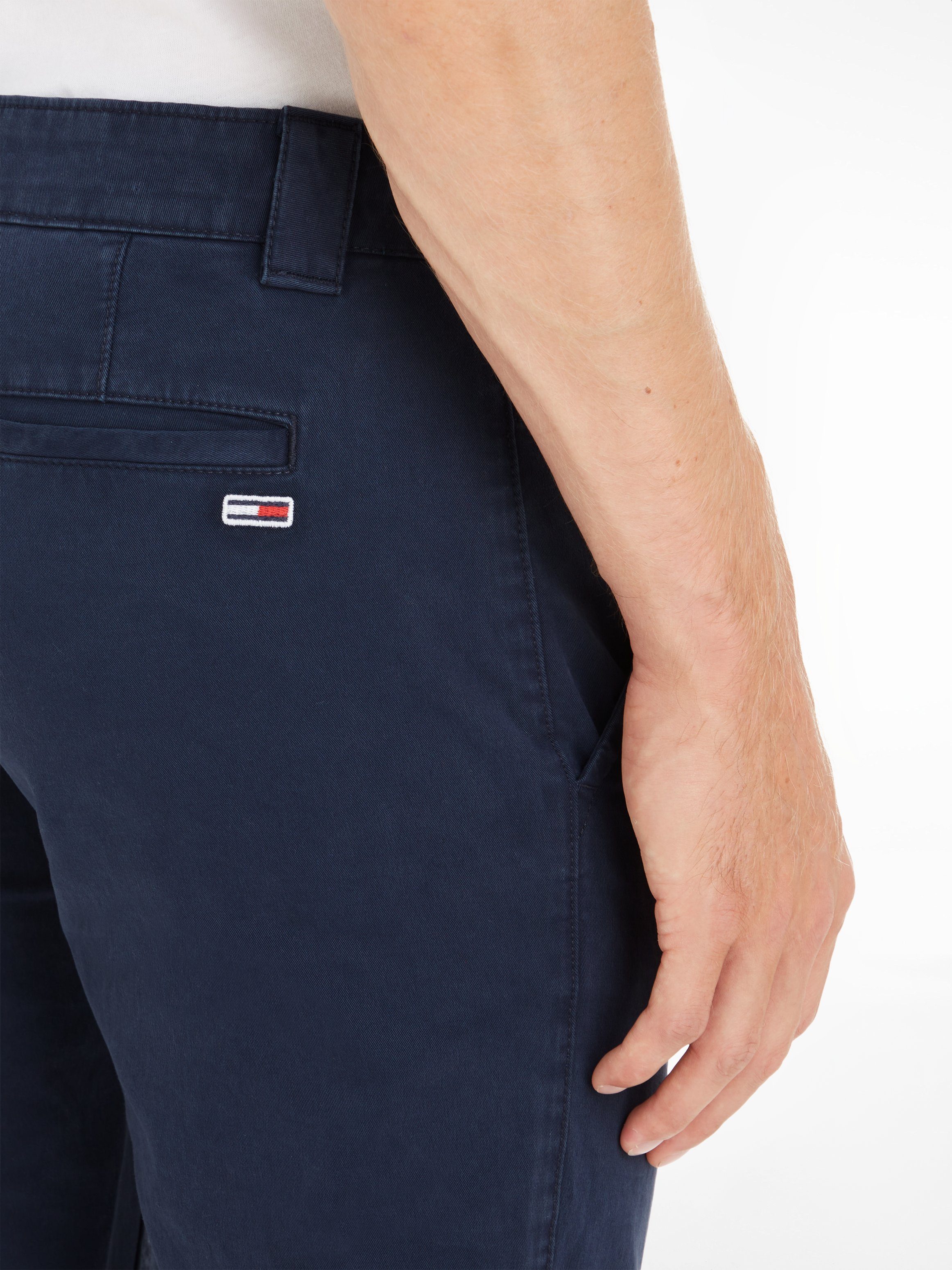 Tommy Jeans Chinohose TJM SCANTON mit Markenlabel