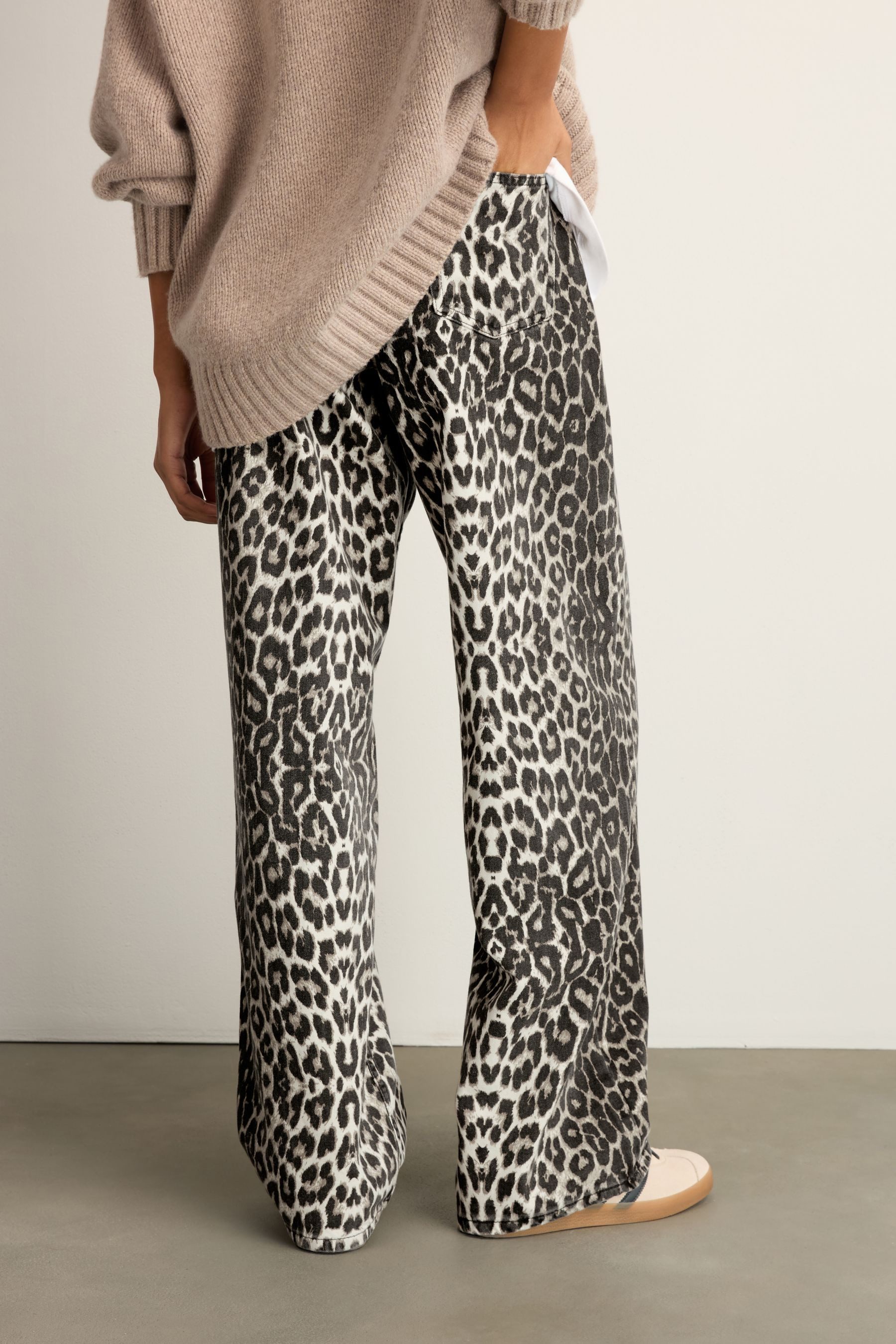 Next Weite Jeans Jeans mit weitem Bein 100 % Baumwolle – Petite (1-tlg) günstig online kaufen